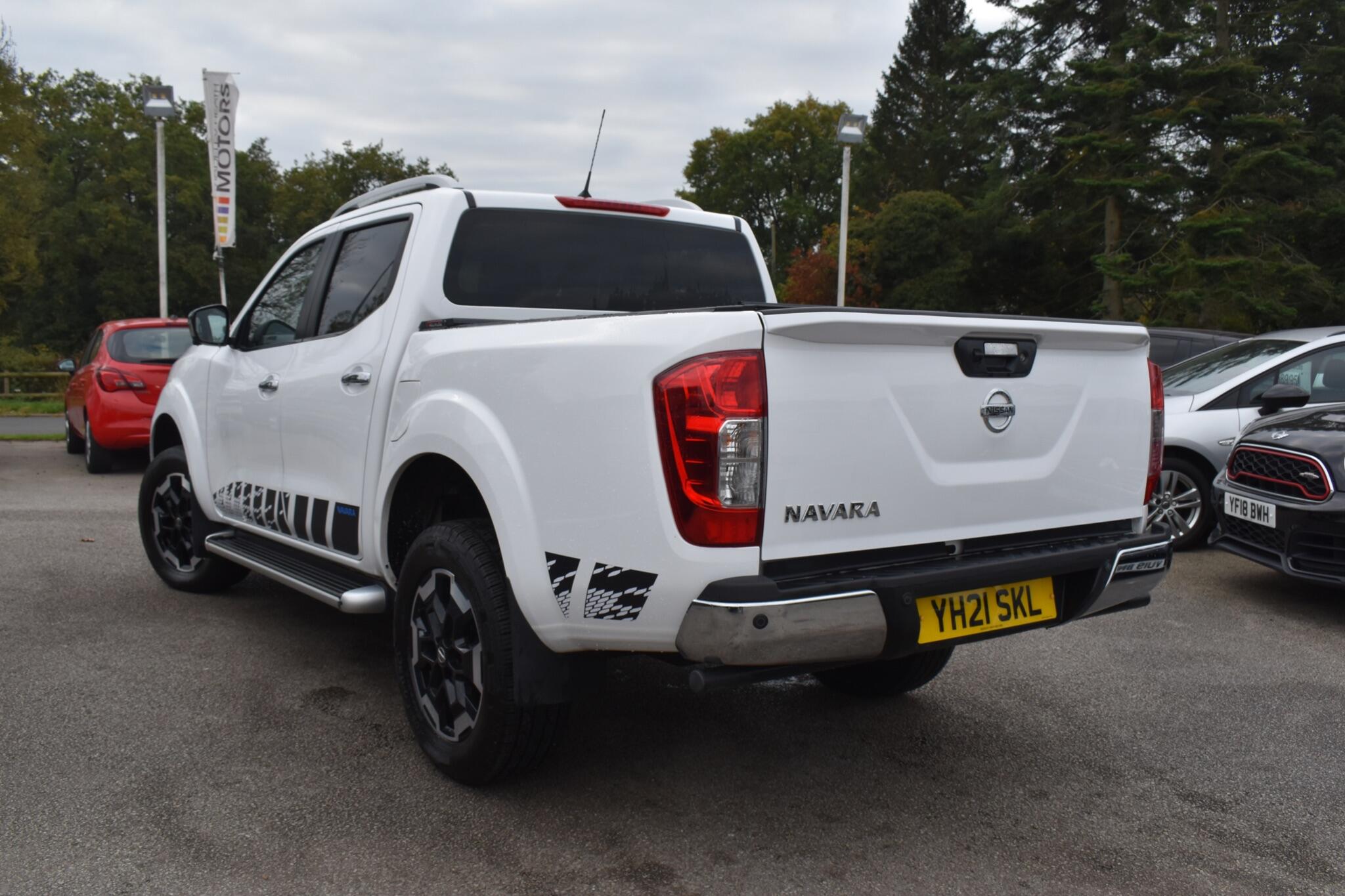 Navara - 2.3 dCi Tekna 4WD Euro 6 (s/s) 4dr - Image 7