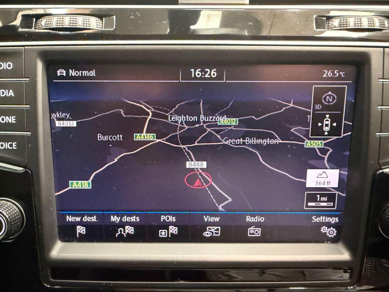 Volkswagen Golf view 48