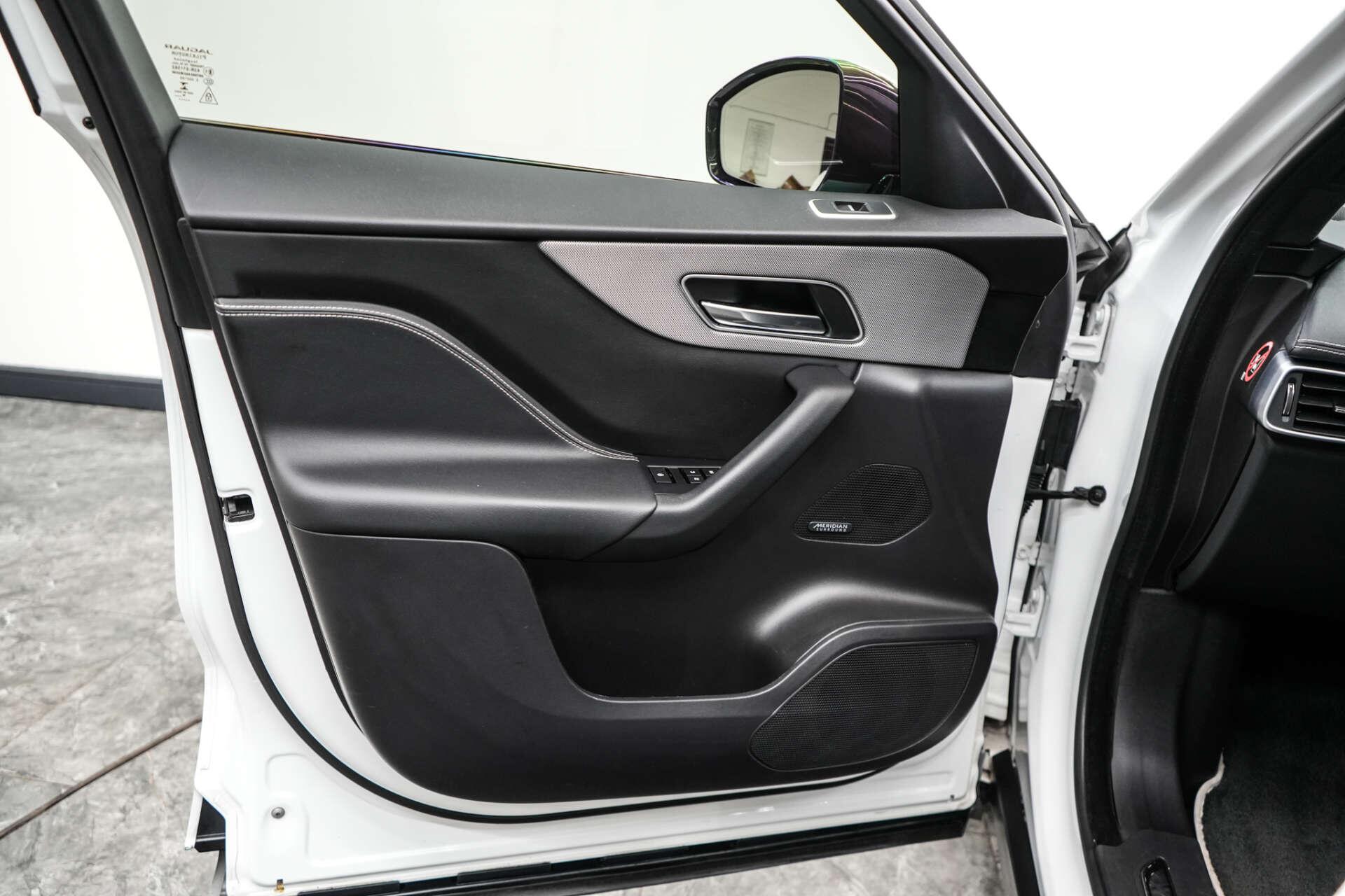 Jaguar F-Pace view 18