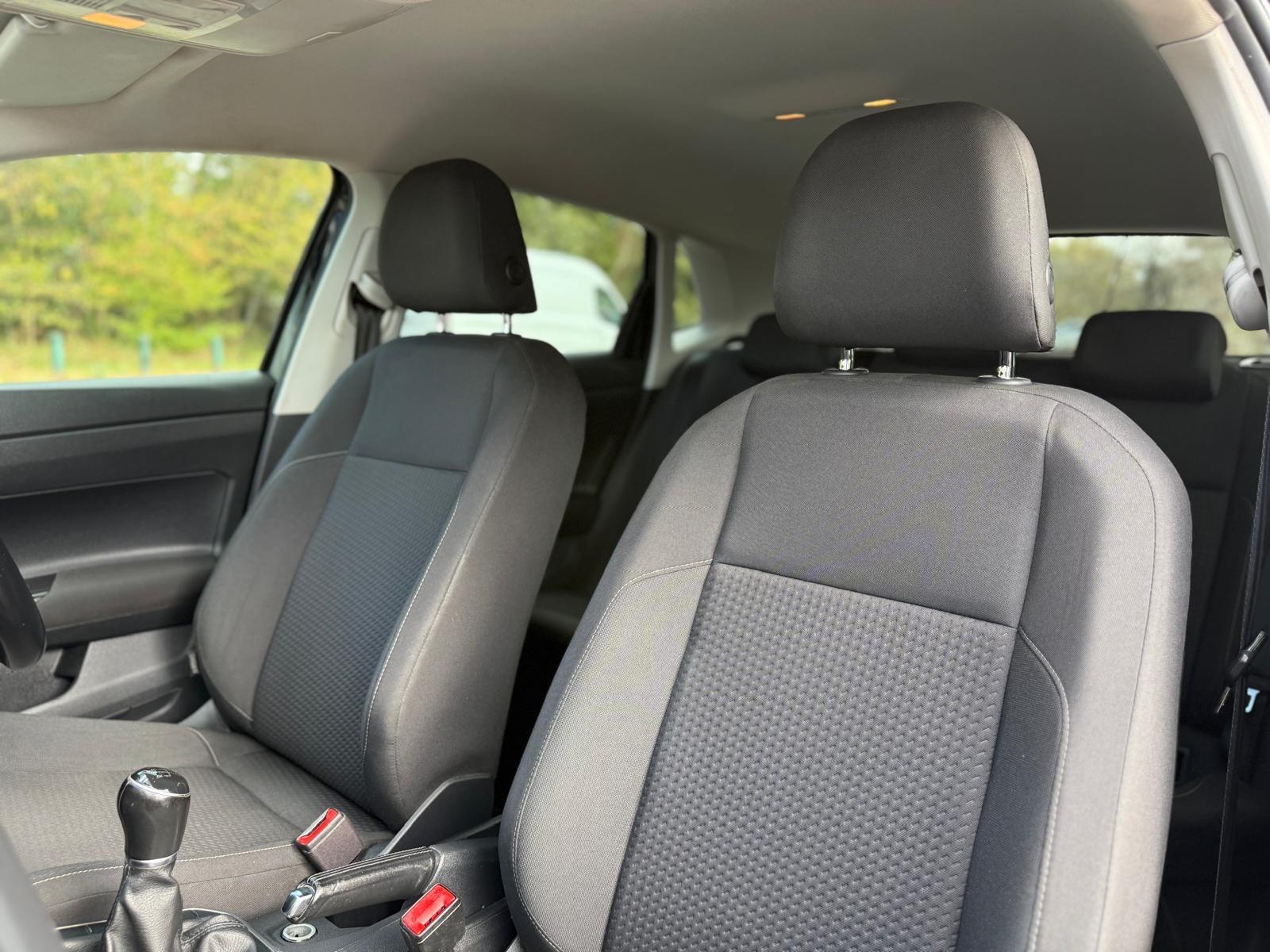 Volkswagen Polo view 33