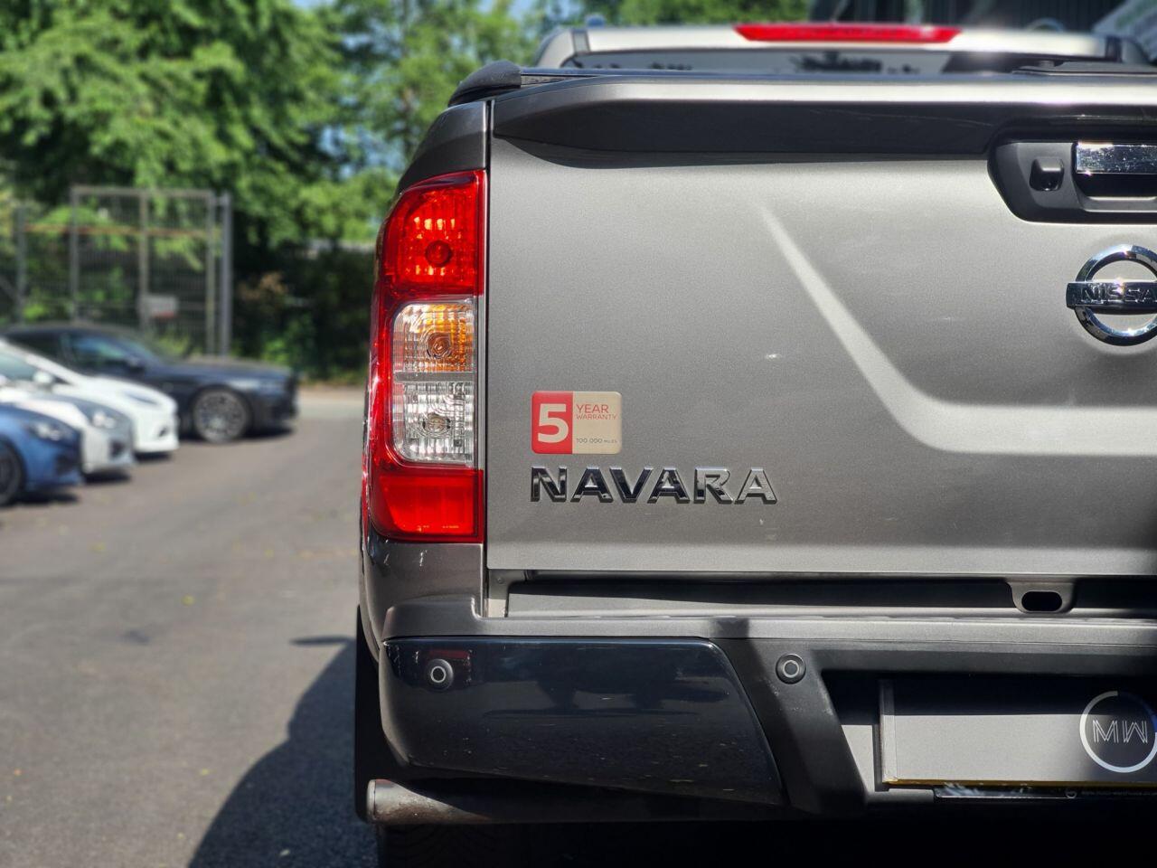 Nissan Navara view 11