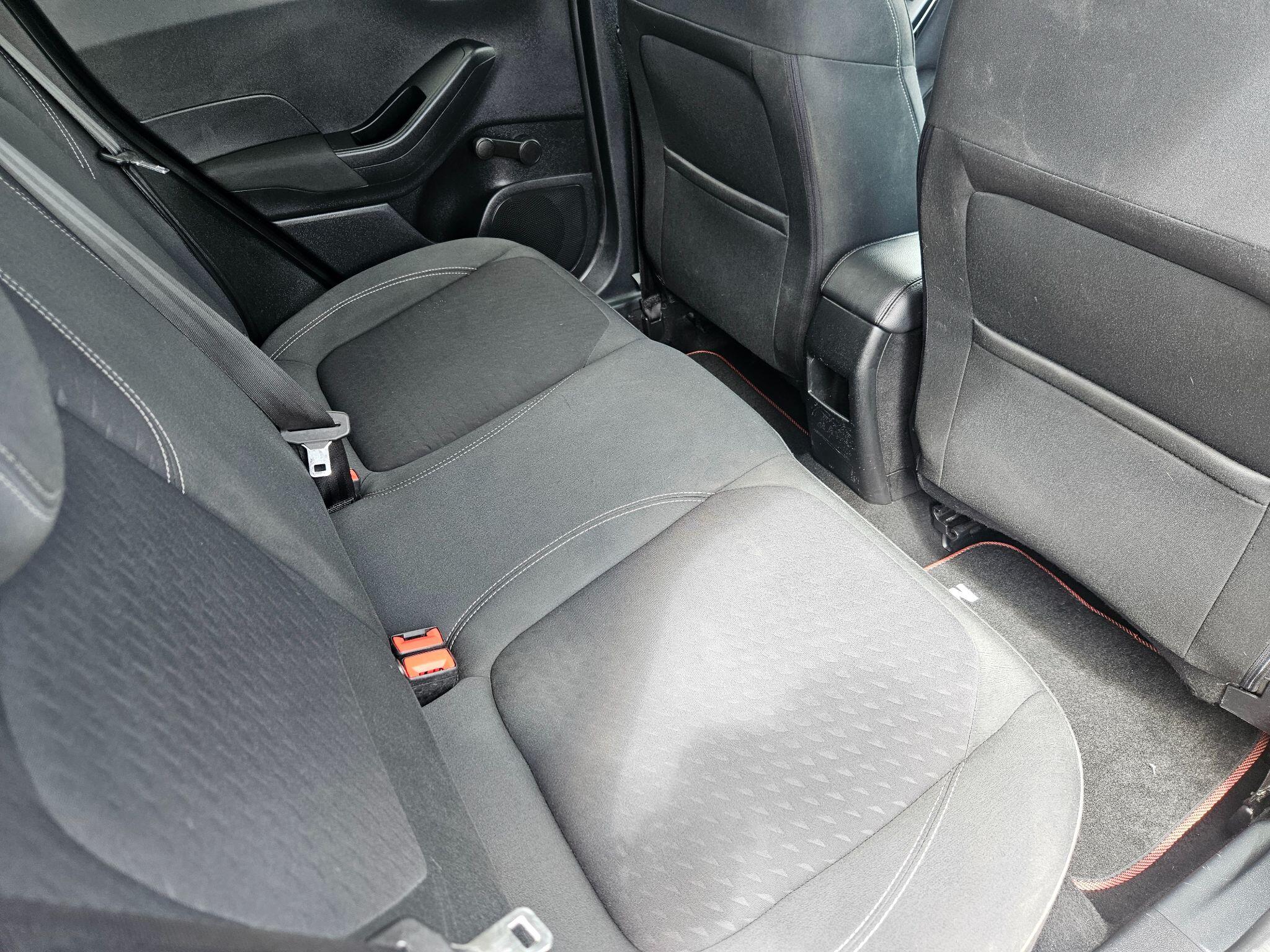 2019 Ford Fiesta image 41
