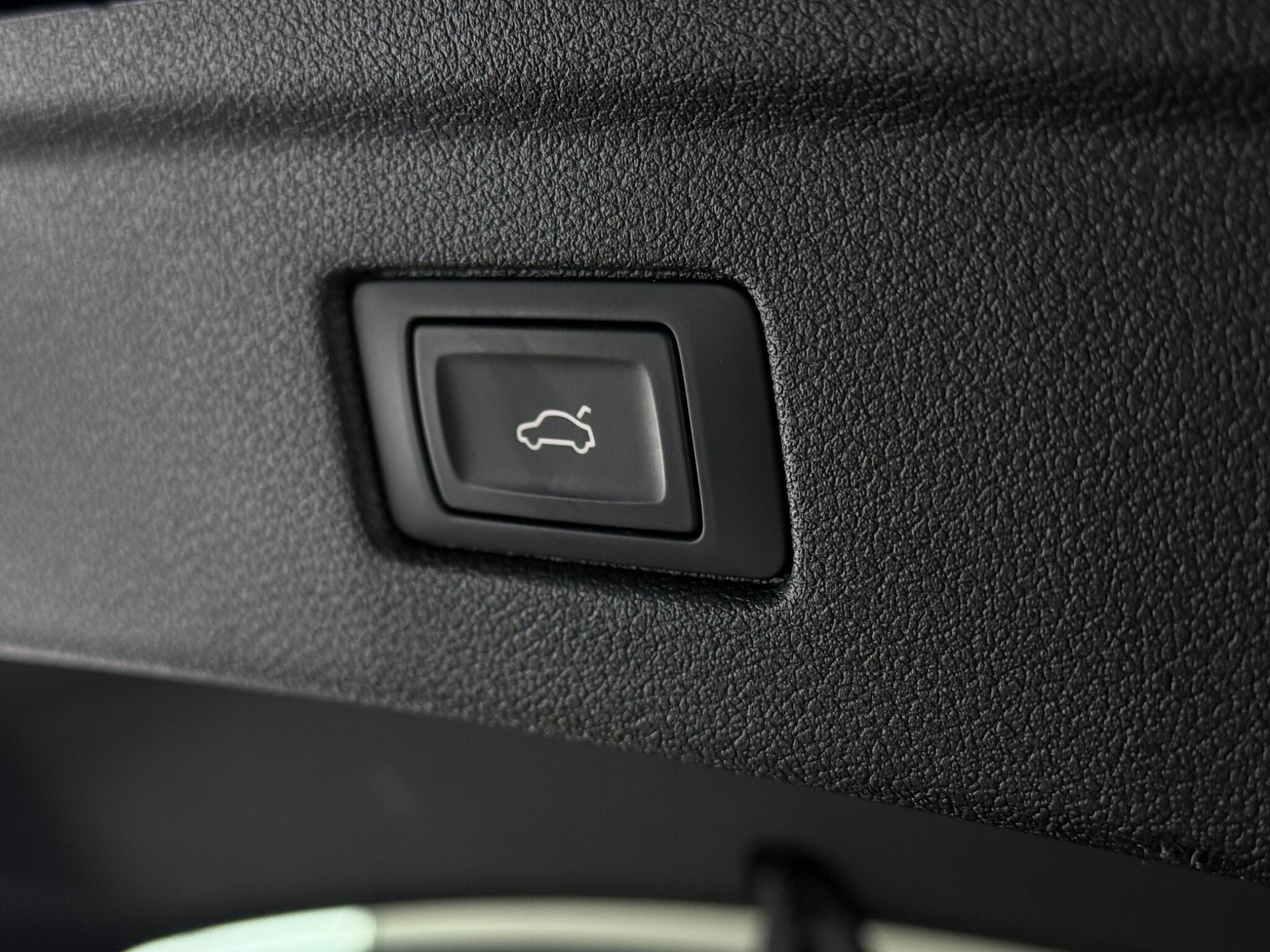 Audi A5 view 10