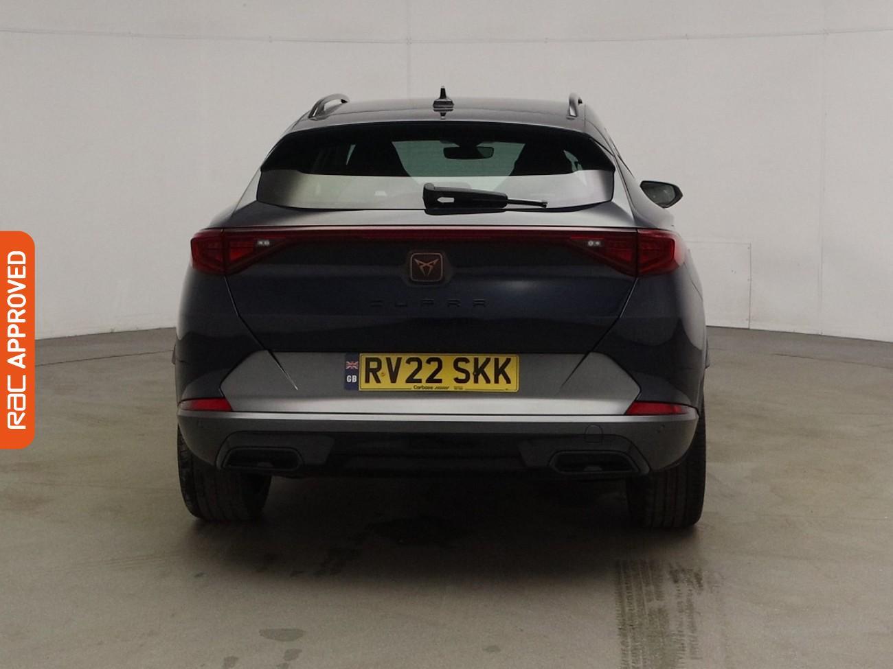 Cupra Formentor view 8