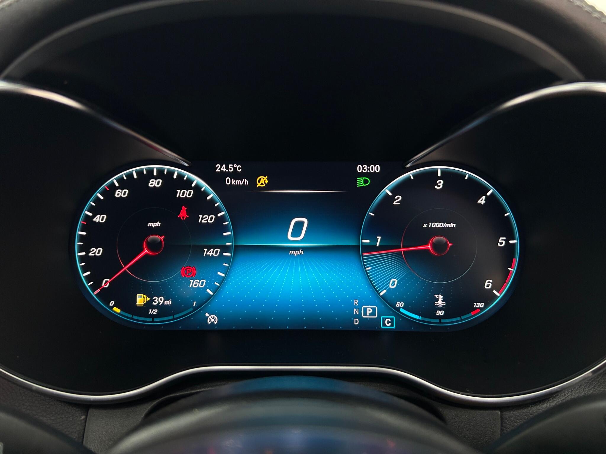 Mercedes-Benz GLC view 46