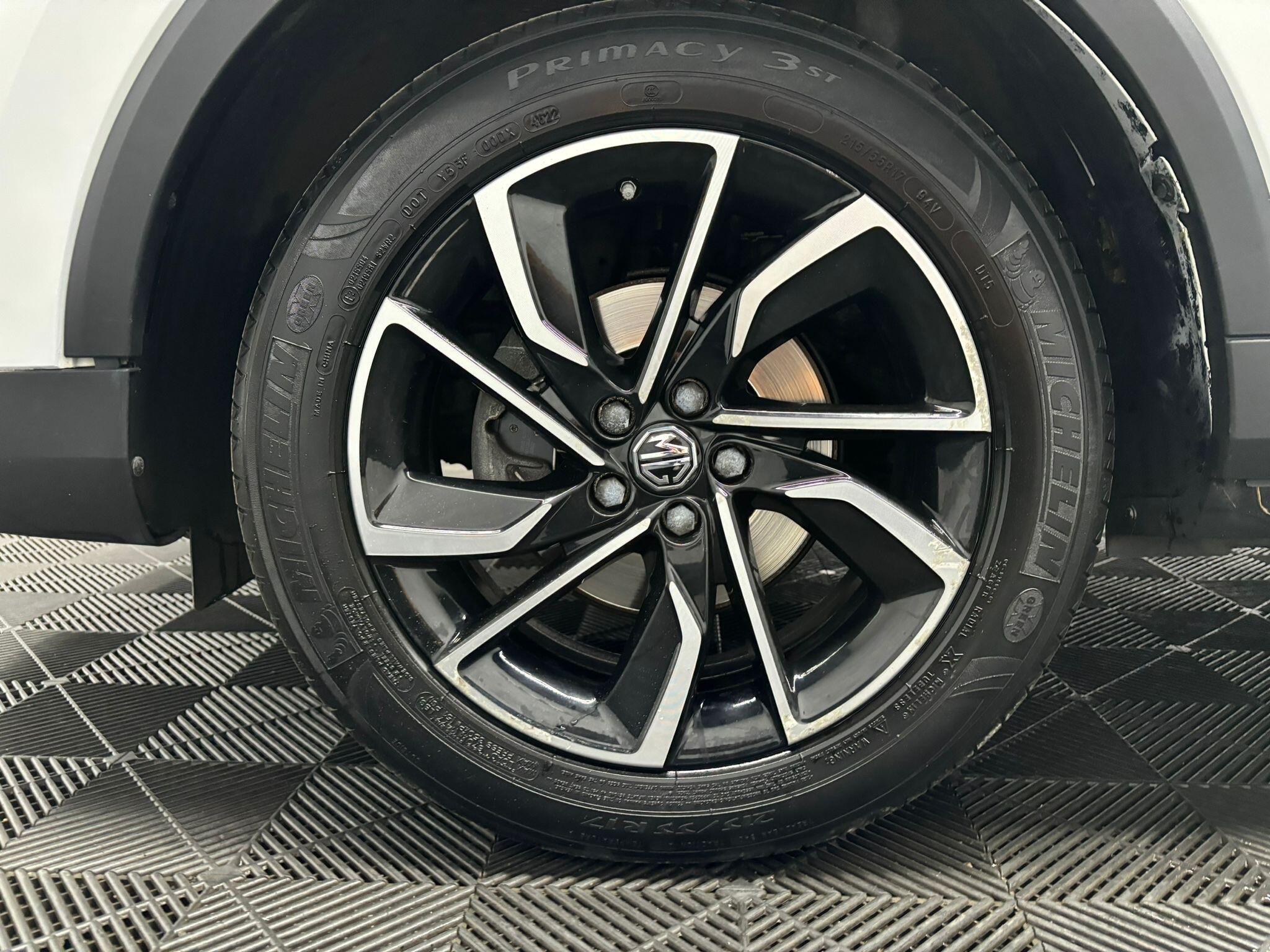 MG MG ZS view 27