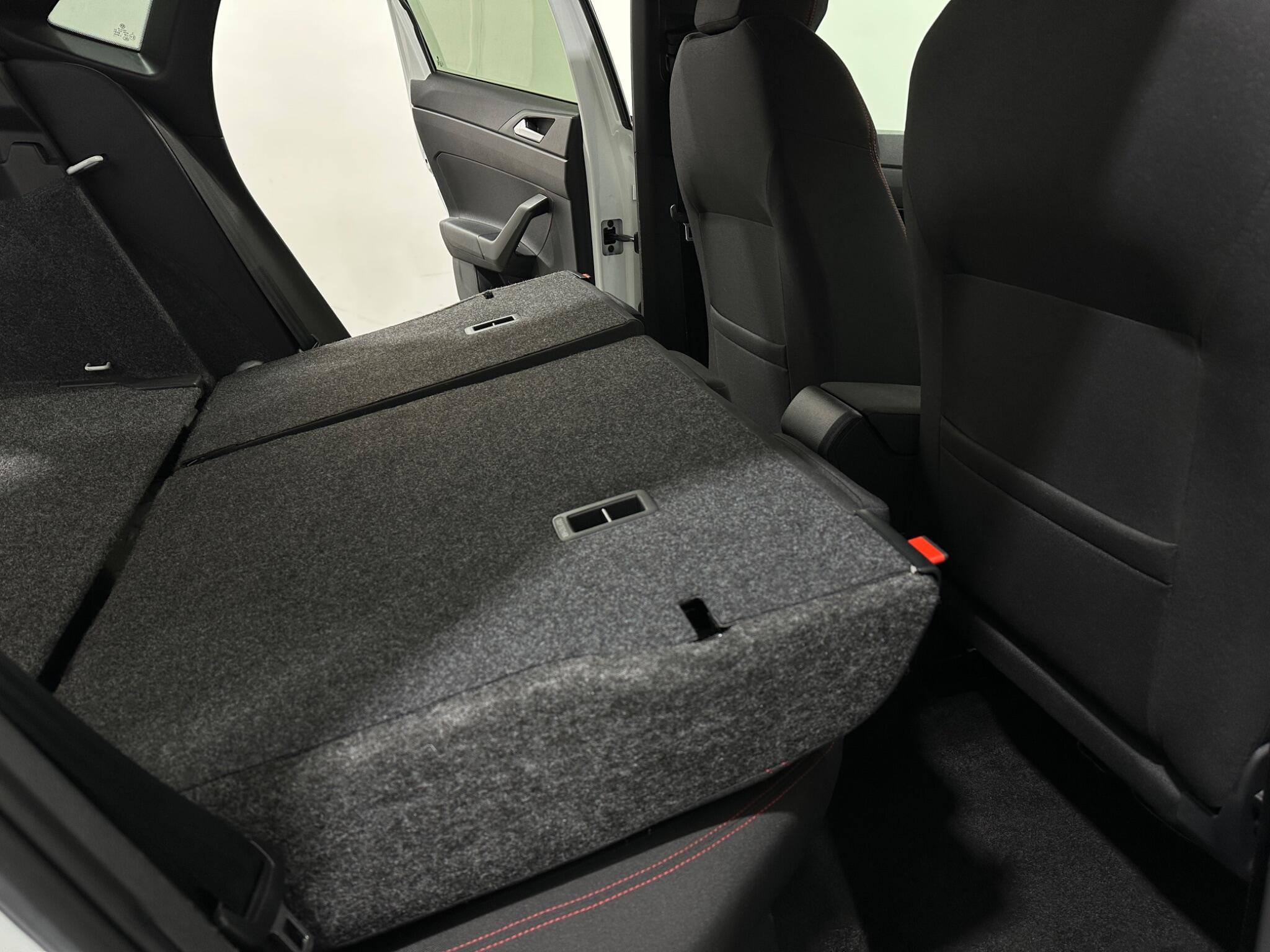 Volkswagen Polo view 45