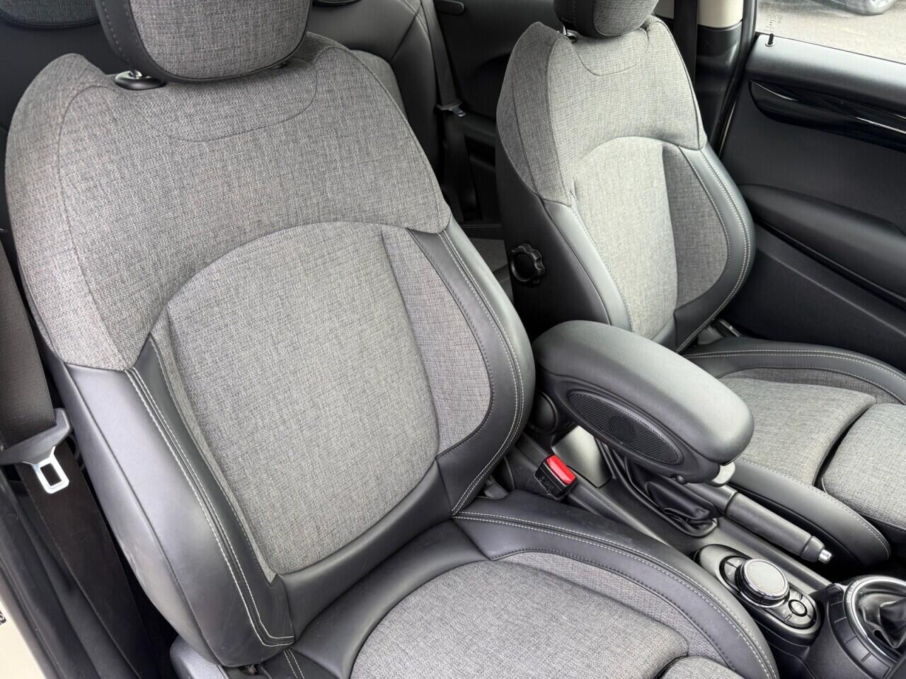 Mini Hatch view 12