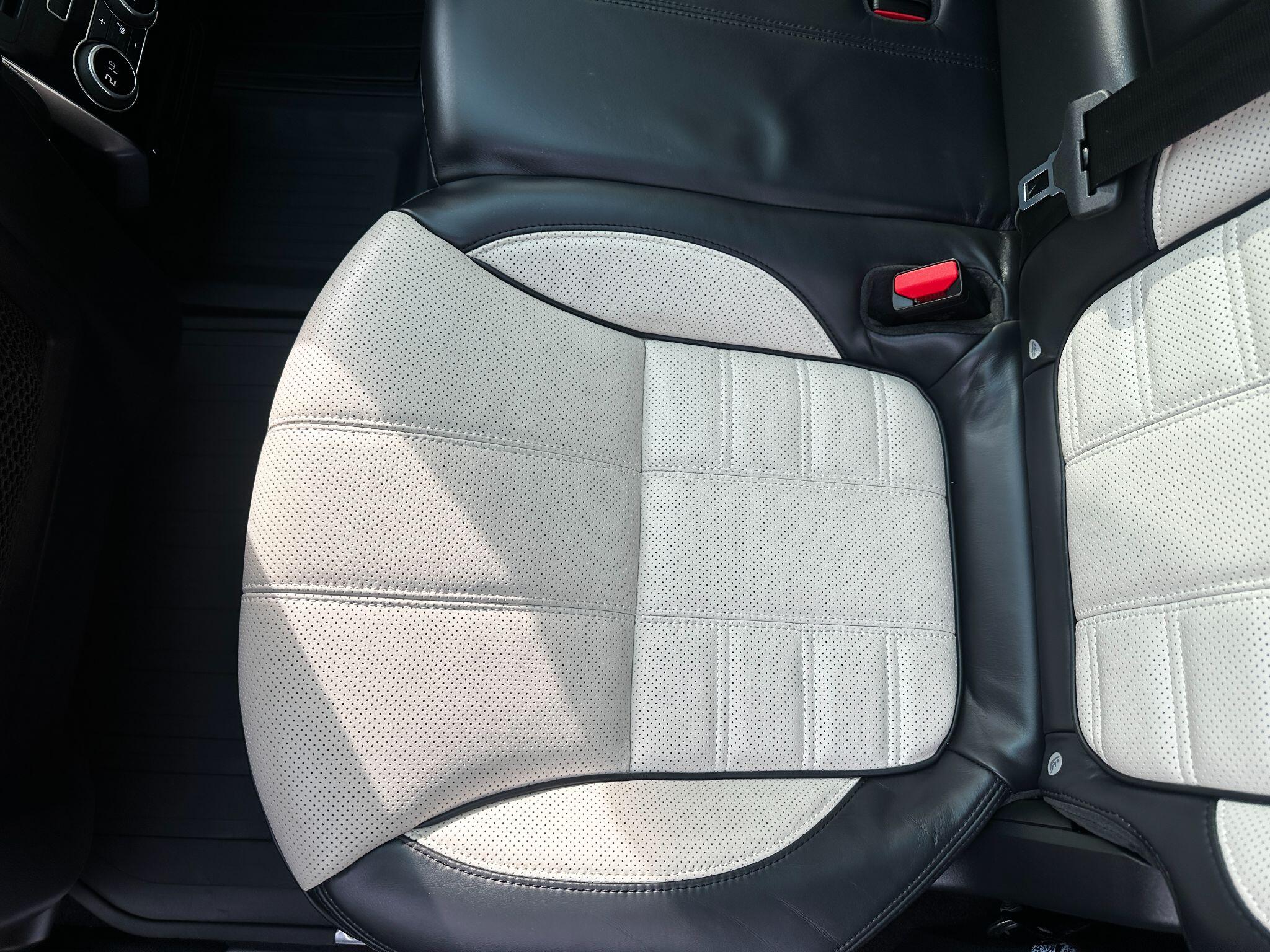 Land Rover Range Rover Sport view 36