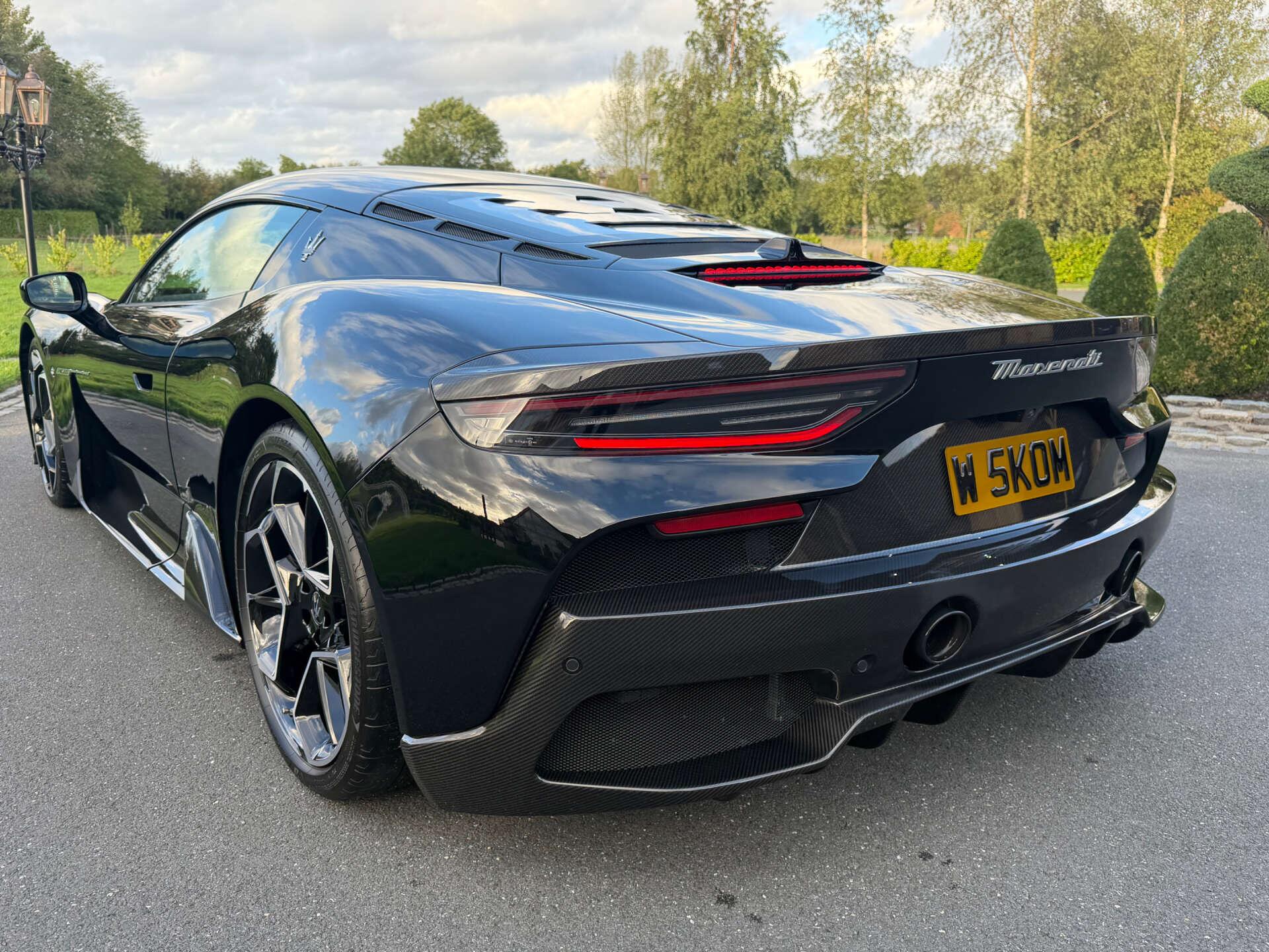 Maserati MC20 view 23