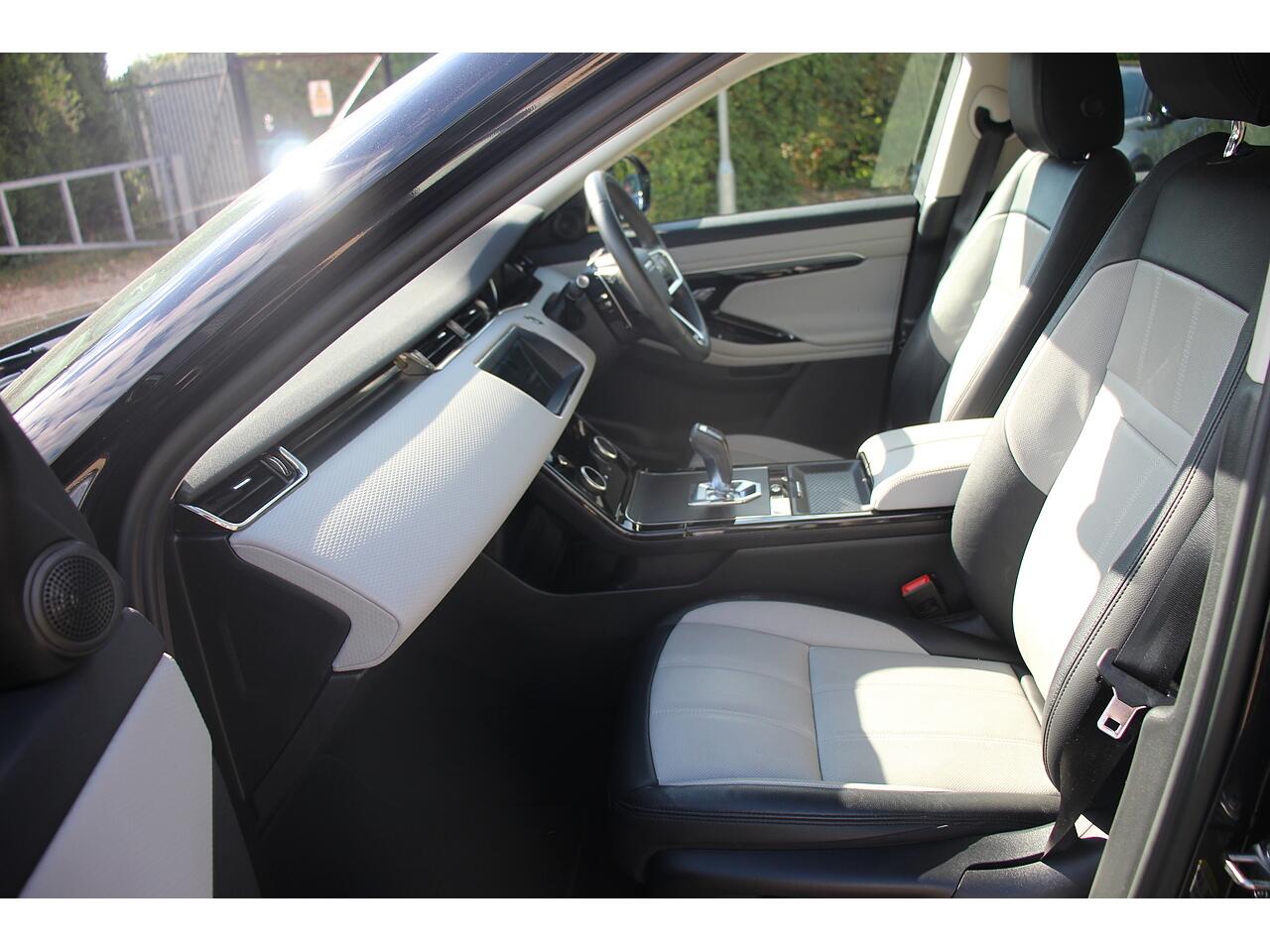 Land Rover Range Rover Evoque view 16