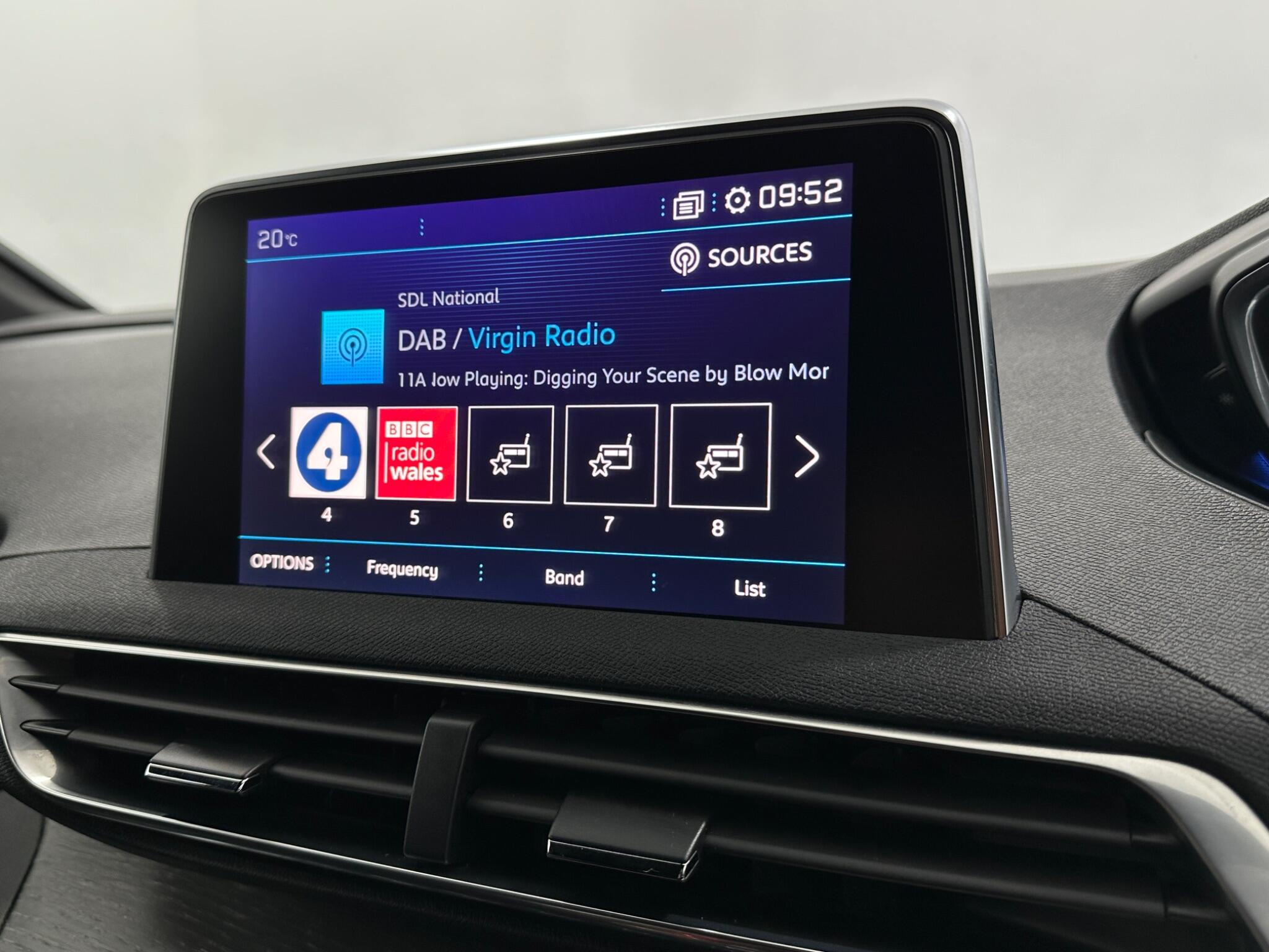 Peugeot 3008 view 26