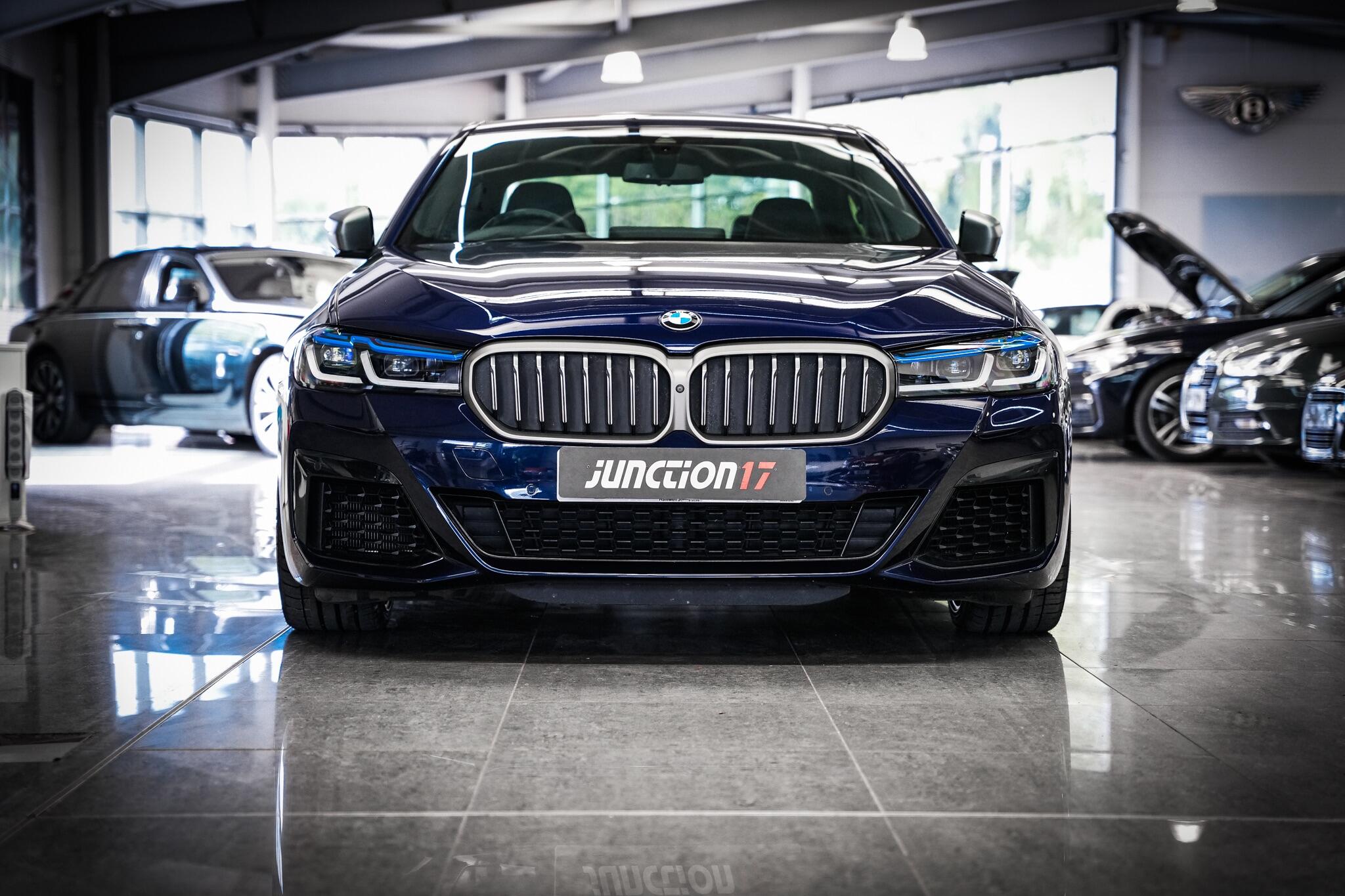 BMW 5 Series view 12