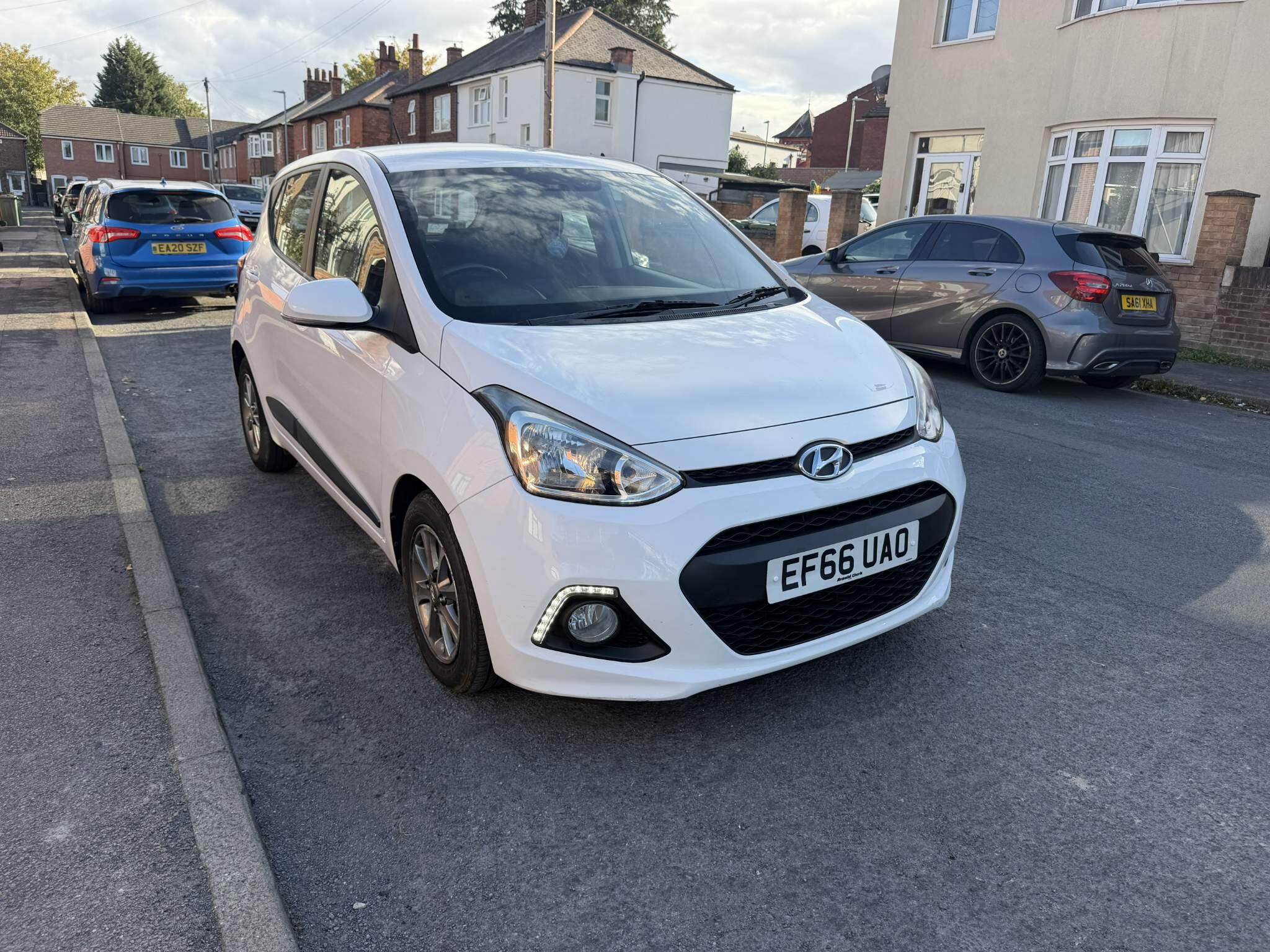 Hyundai i10