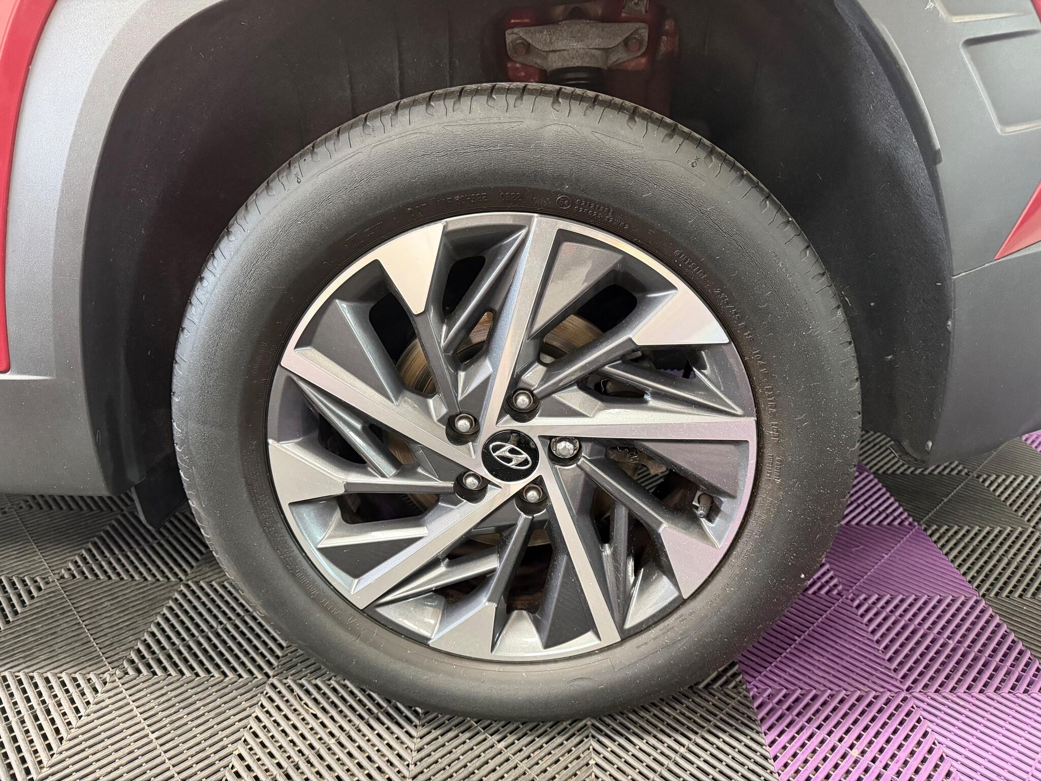 Hyundai Tucson view 44