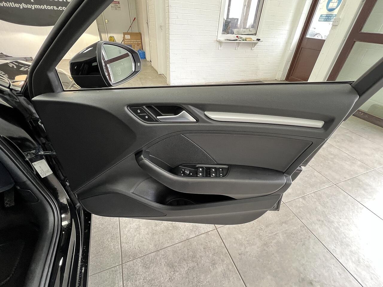 Audi A3 view 13