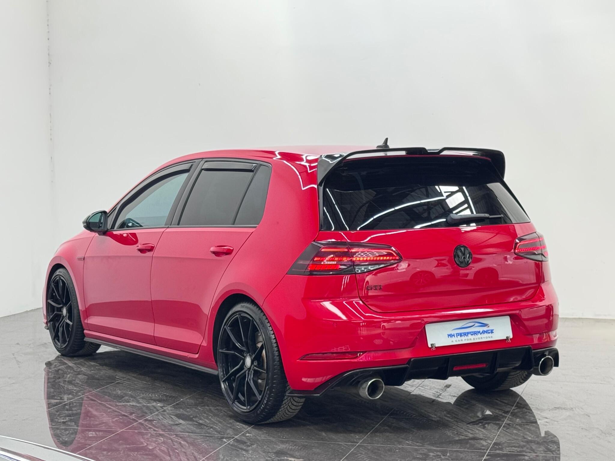 Volkswagen Golf view 7