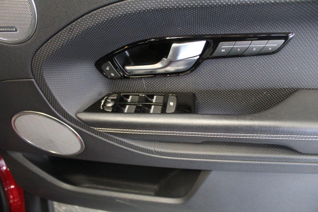 Land Rover Range Rover Evoque view 51