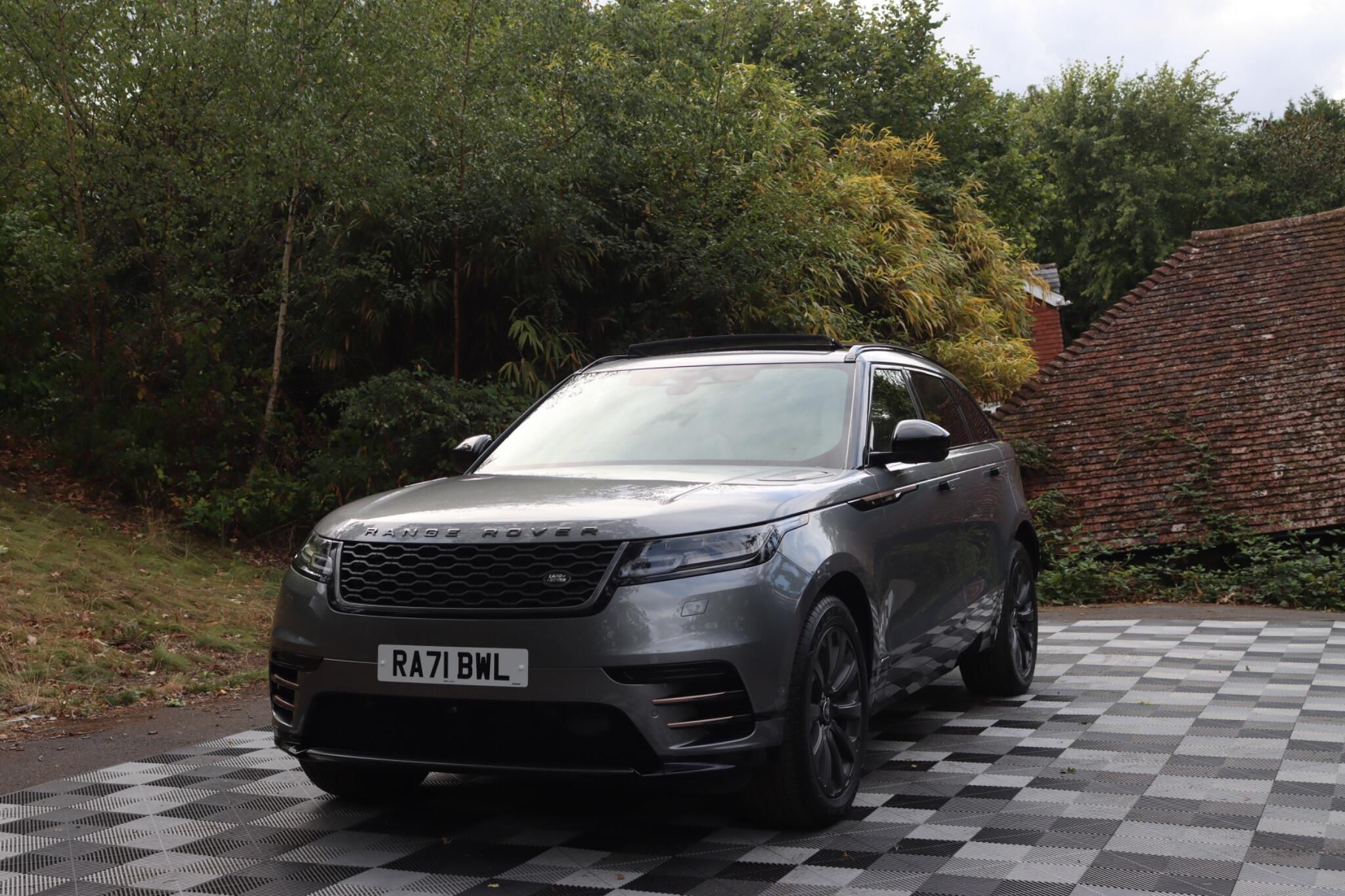 Land Rover Range Rover Velar view 20