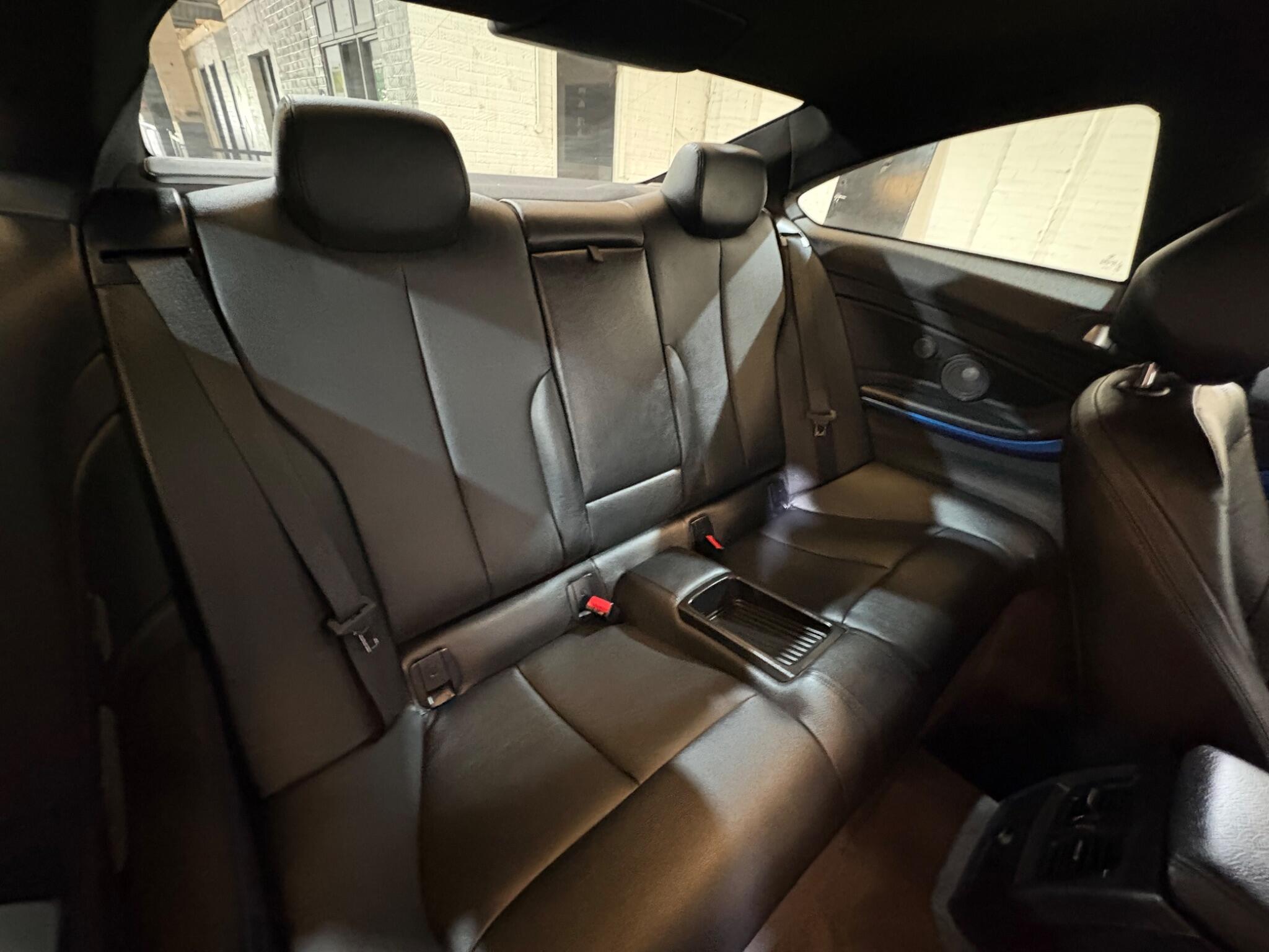 BMW 4 Series view 6