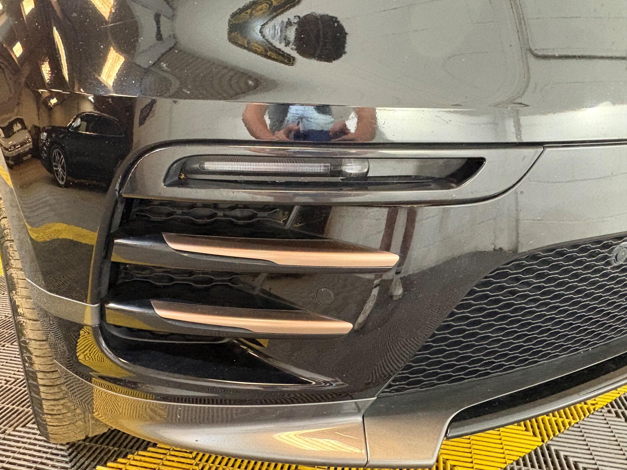 Land Rover Range Rover Velar view 50