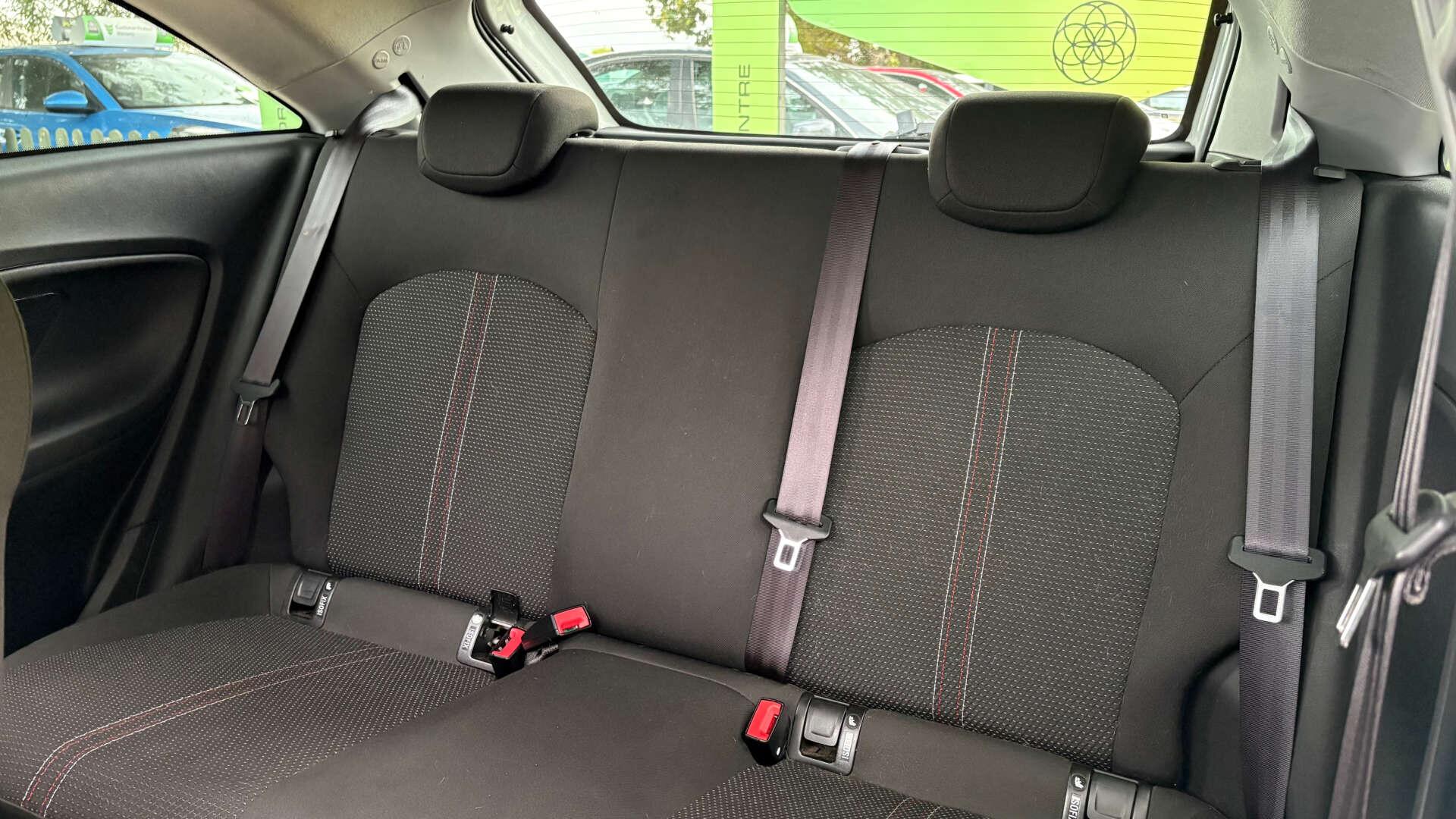 Vauxhall Corsa view 10