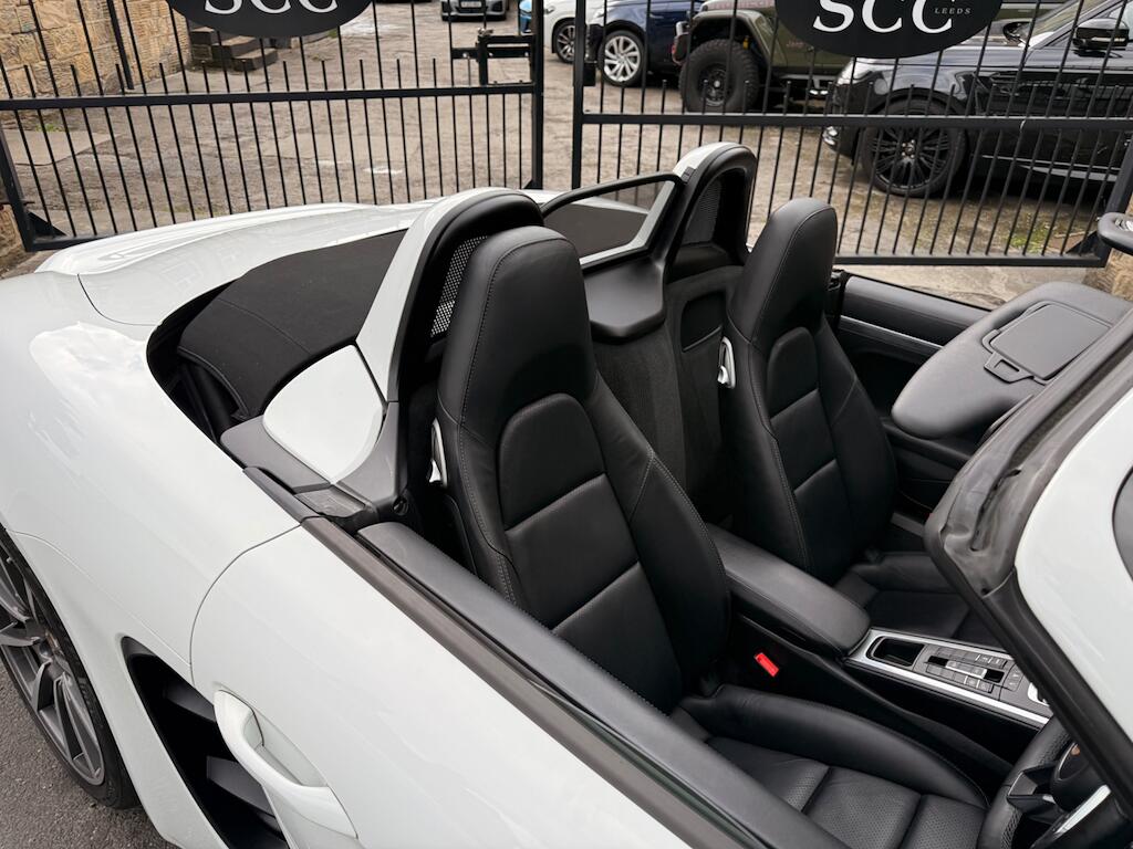 Porsche Boxster view 19