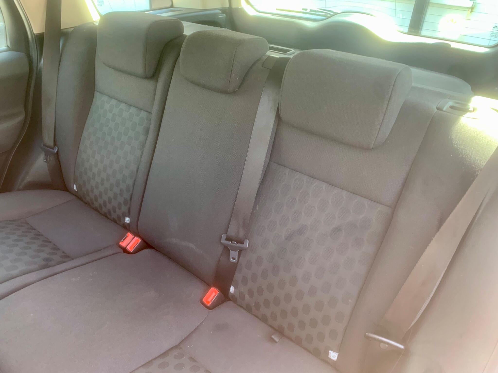 Land Rover Freelander 2 view 46