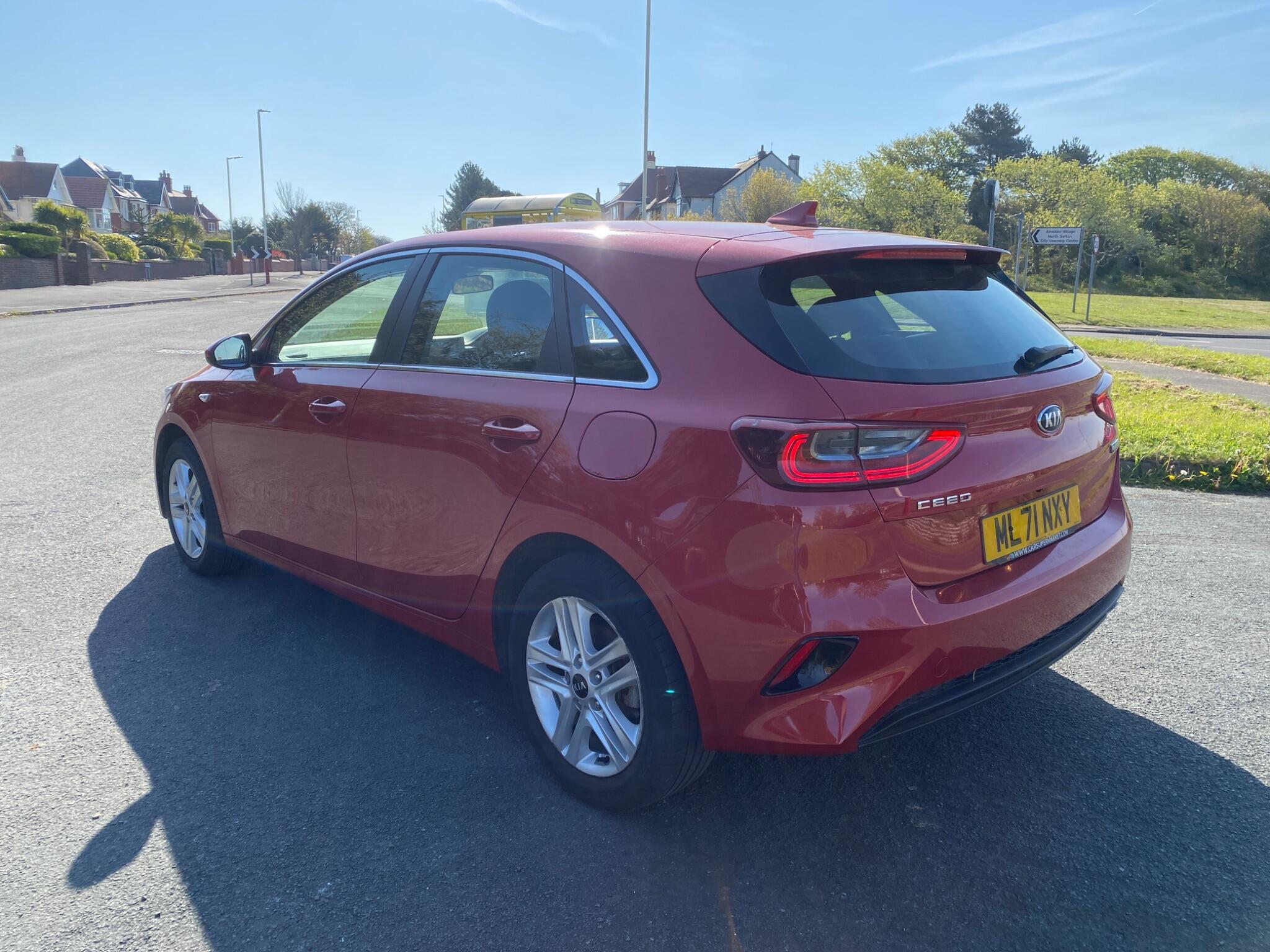 Kia Ceed 1.6 CRDi MHEV 2 Euro 6 (s/s) 5dr