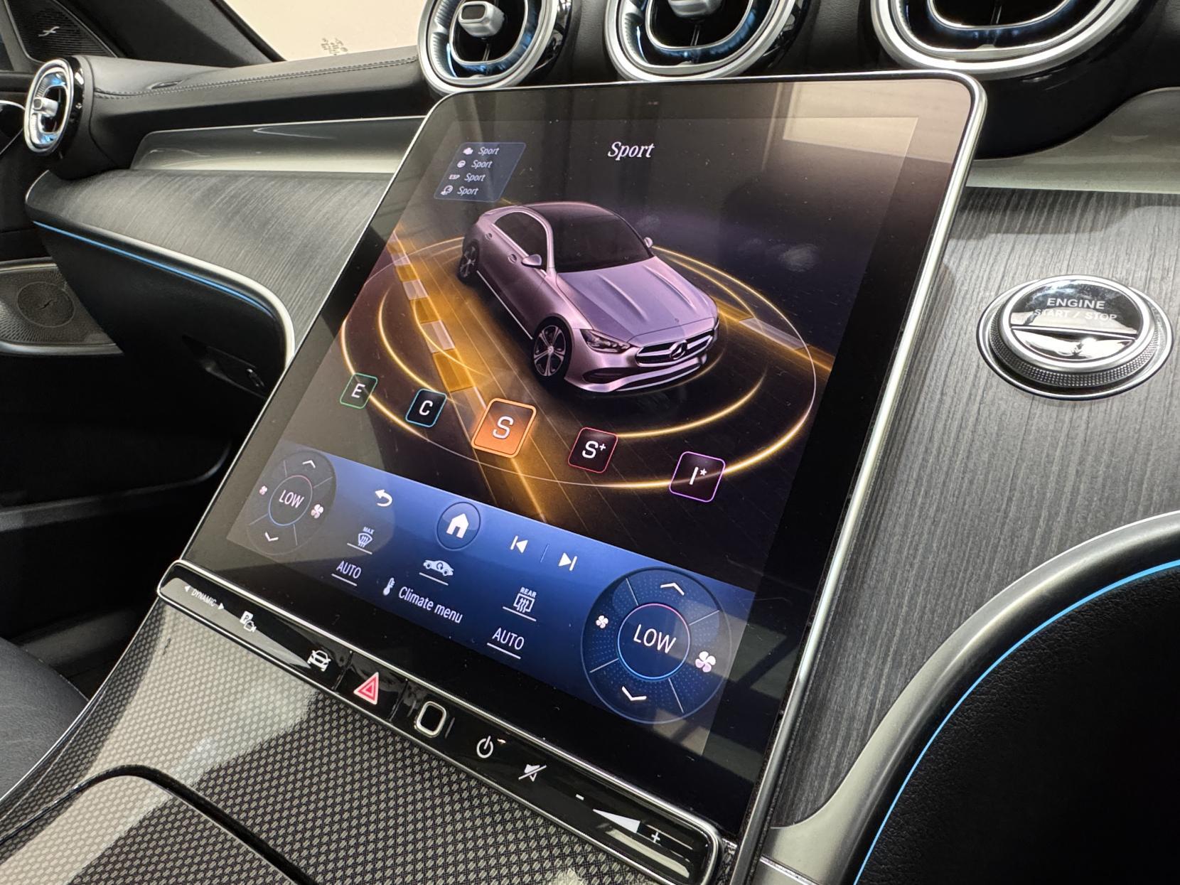 Mercedes-Benz C Class view 37