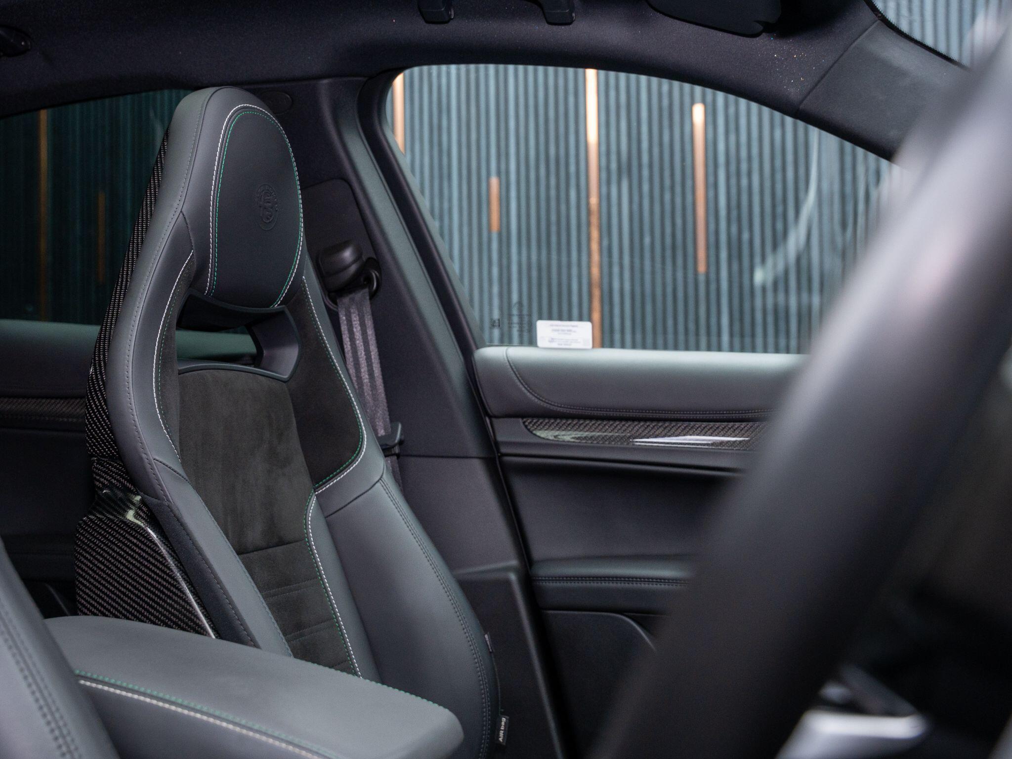 Alfa Romeo Stelvio view 12