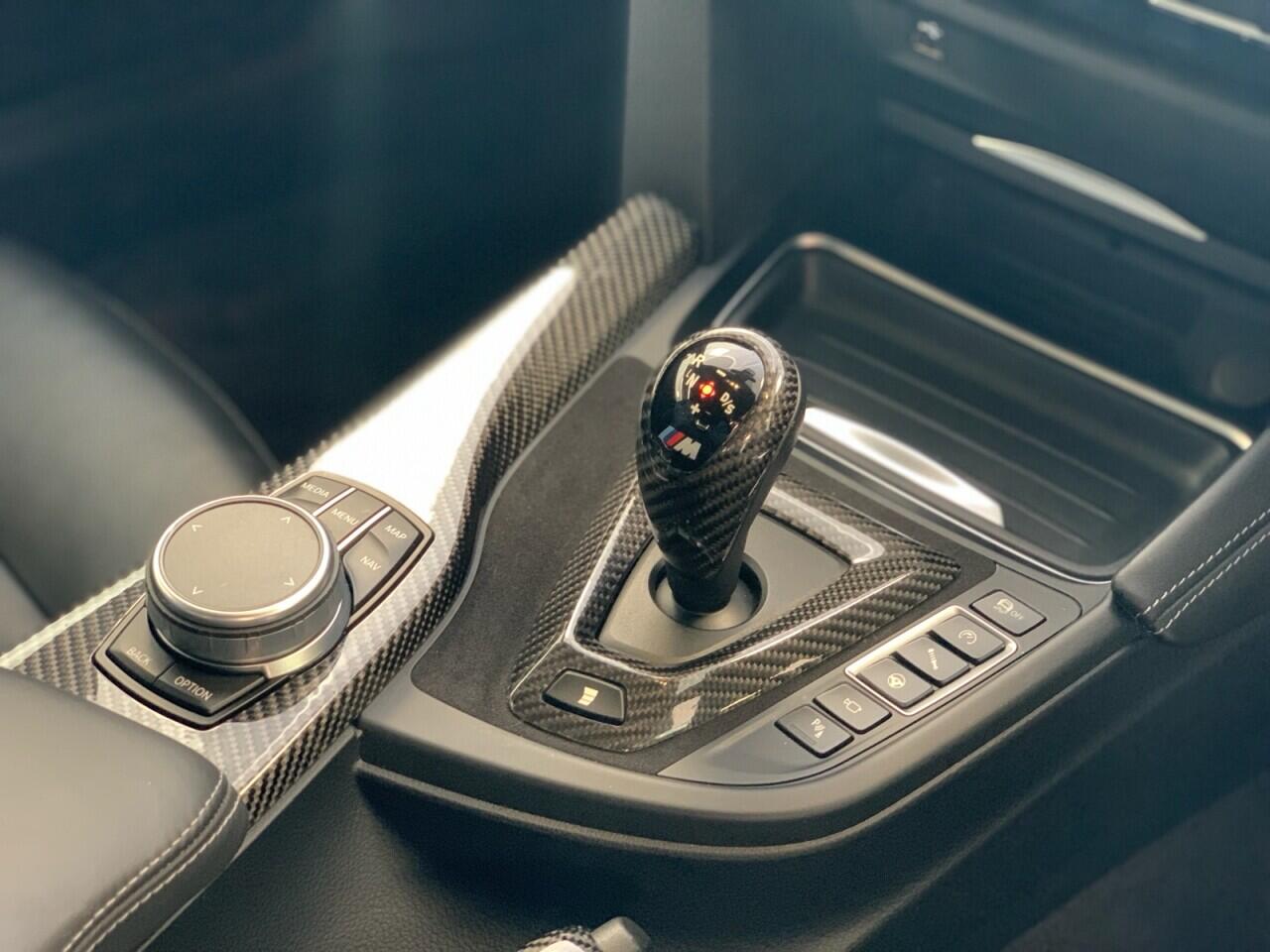 BMW M4 view 30