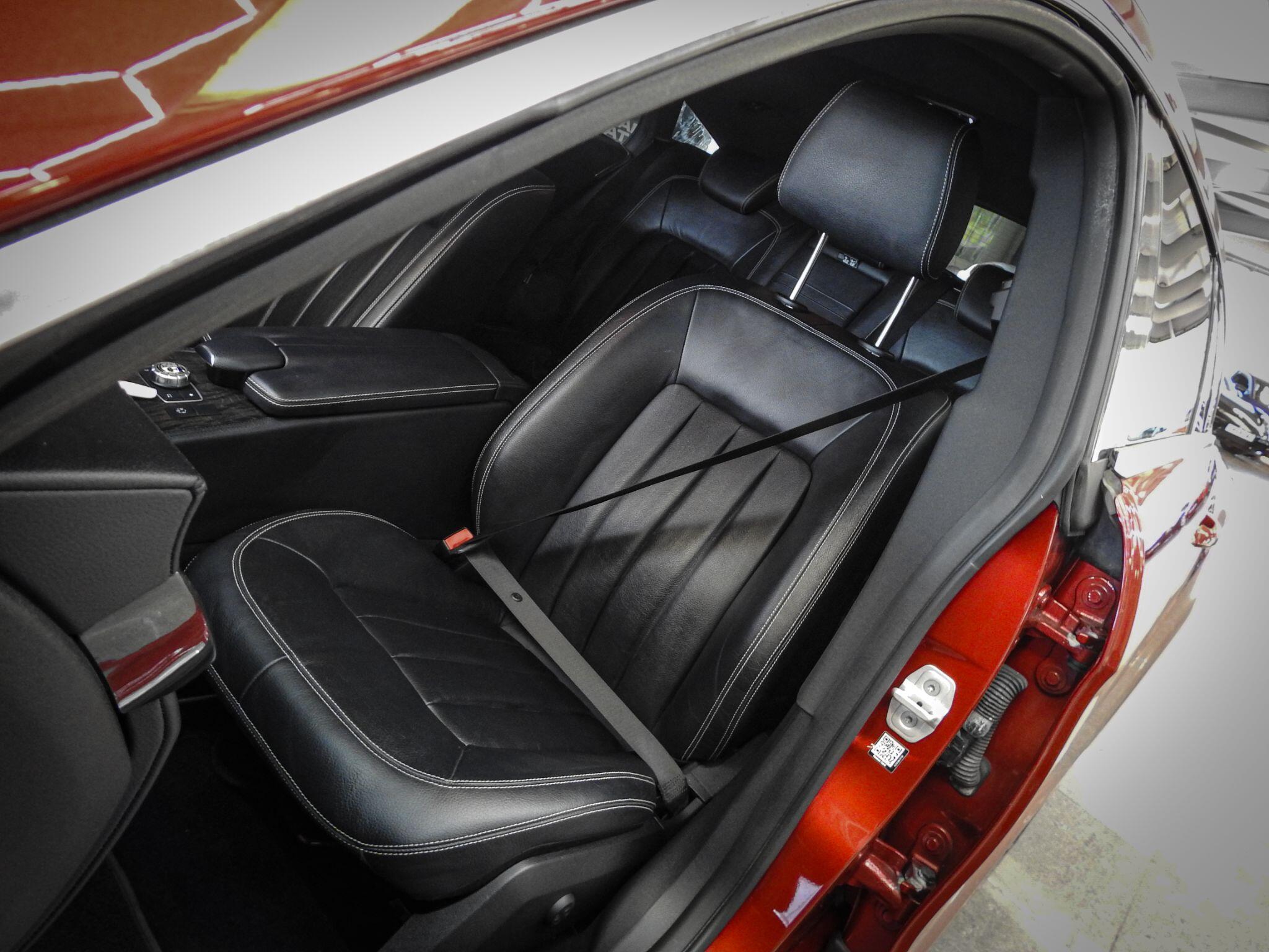 Mercedes-Benz CLS view 38
