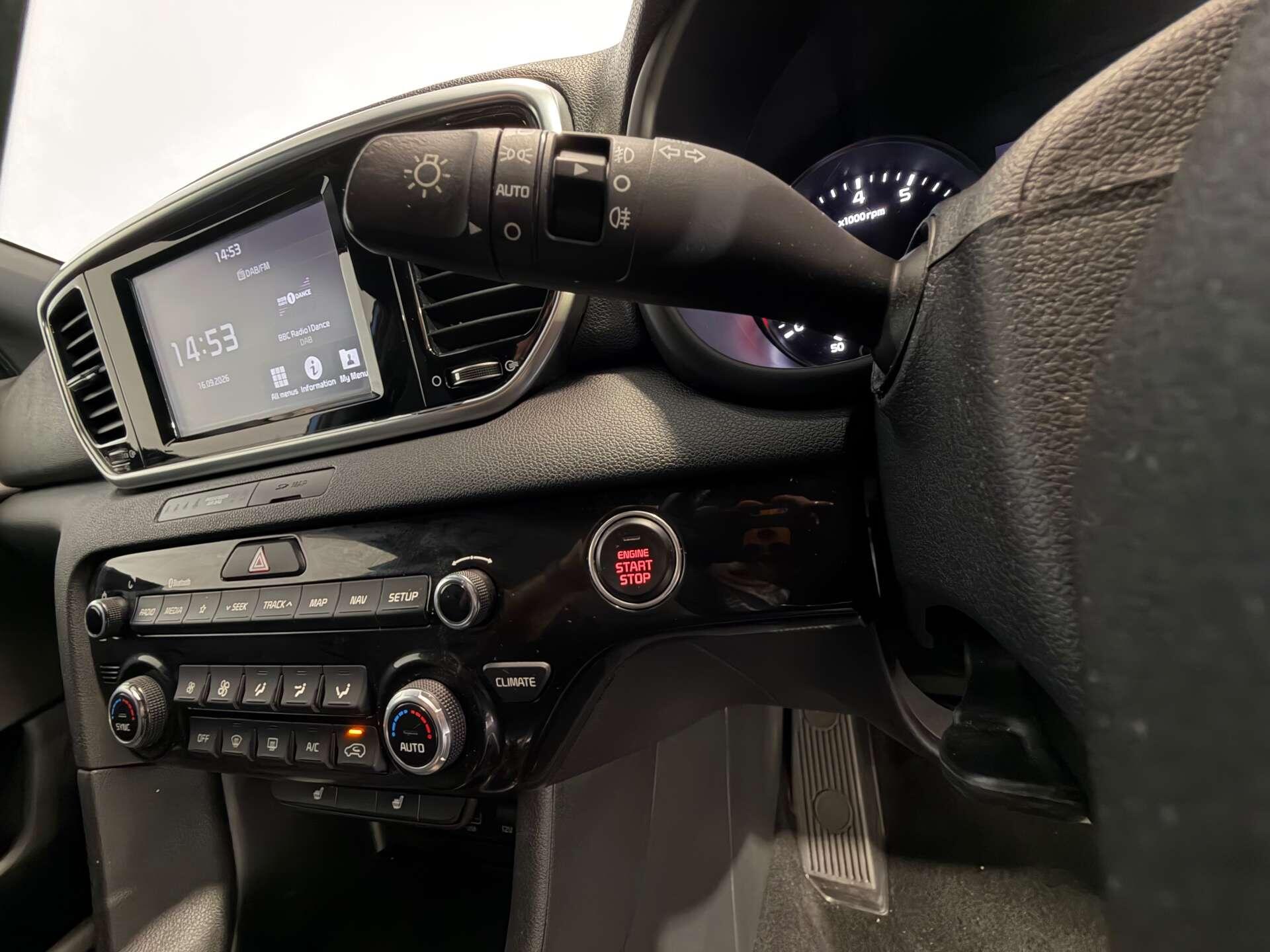 Kia Sportage view 34
