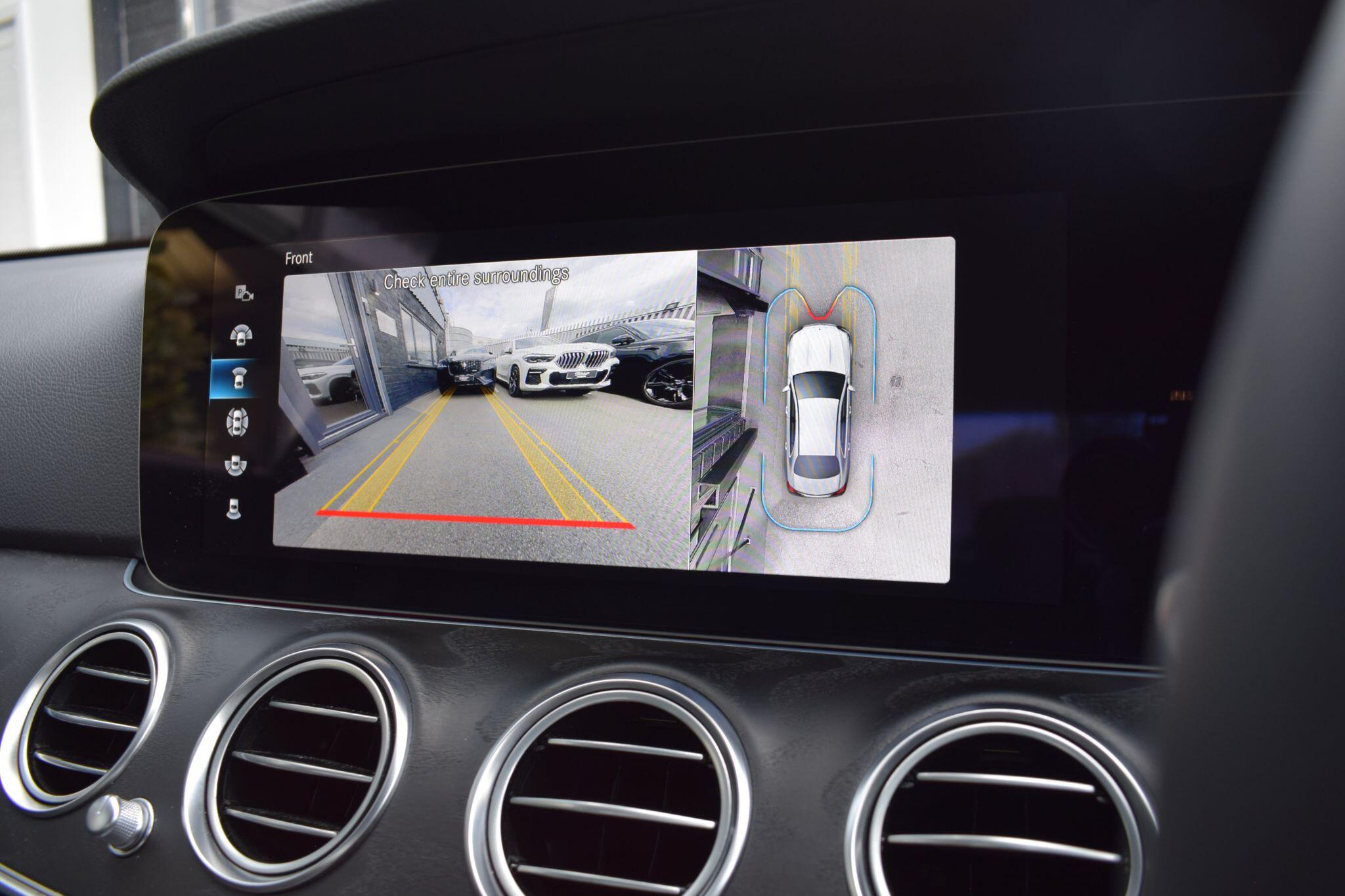 Mercedes-Benz E-Class view 20