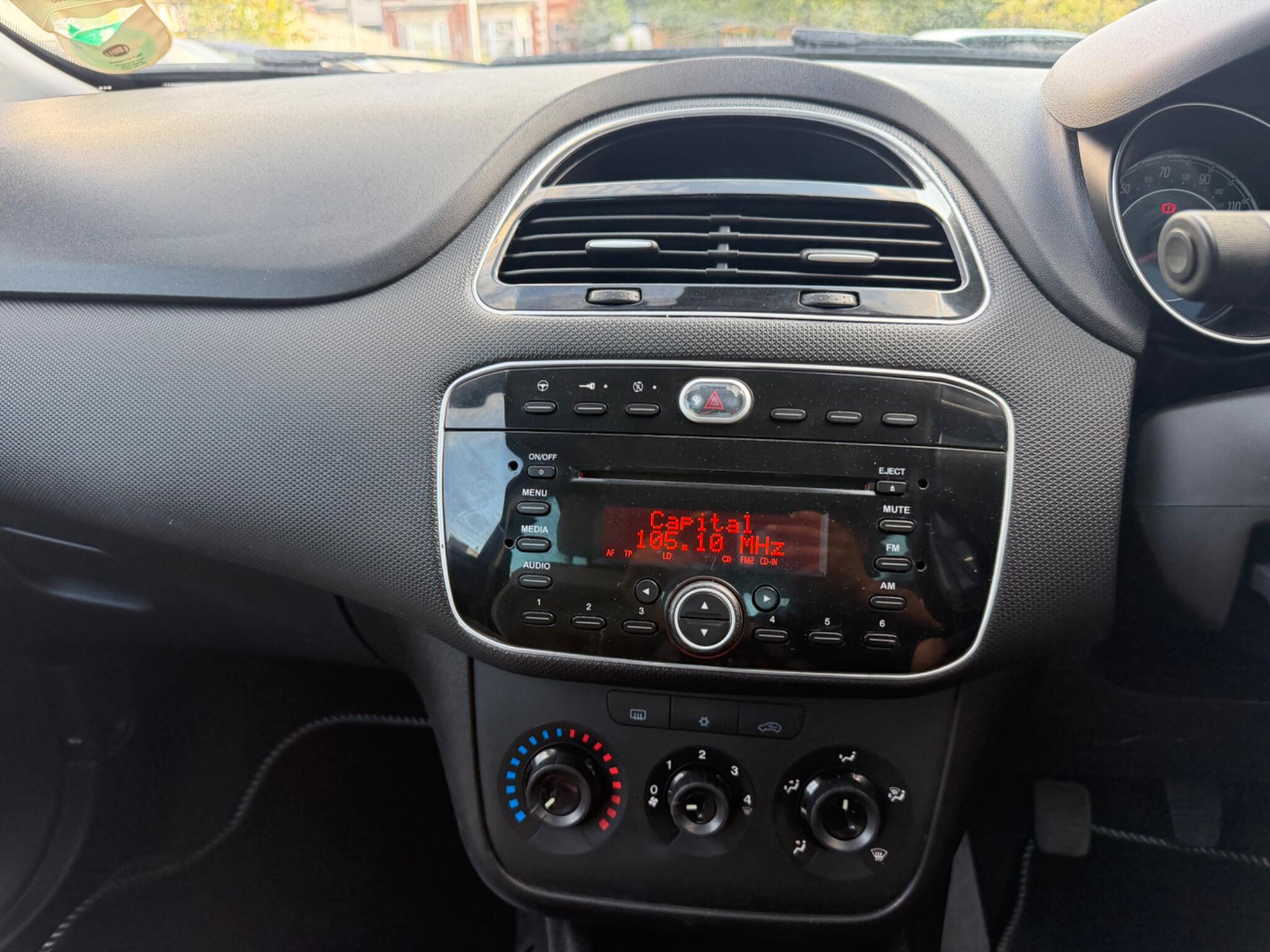 Fiat Punto view 33