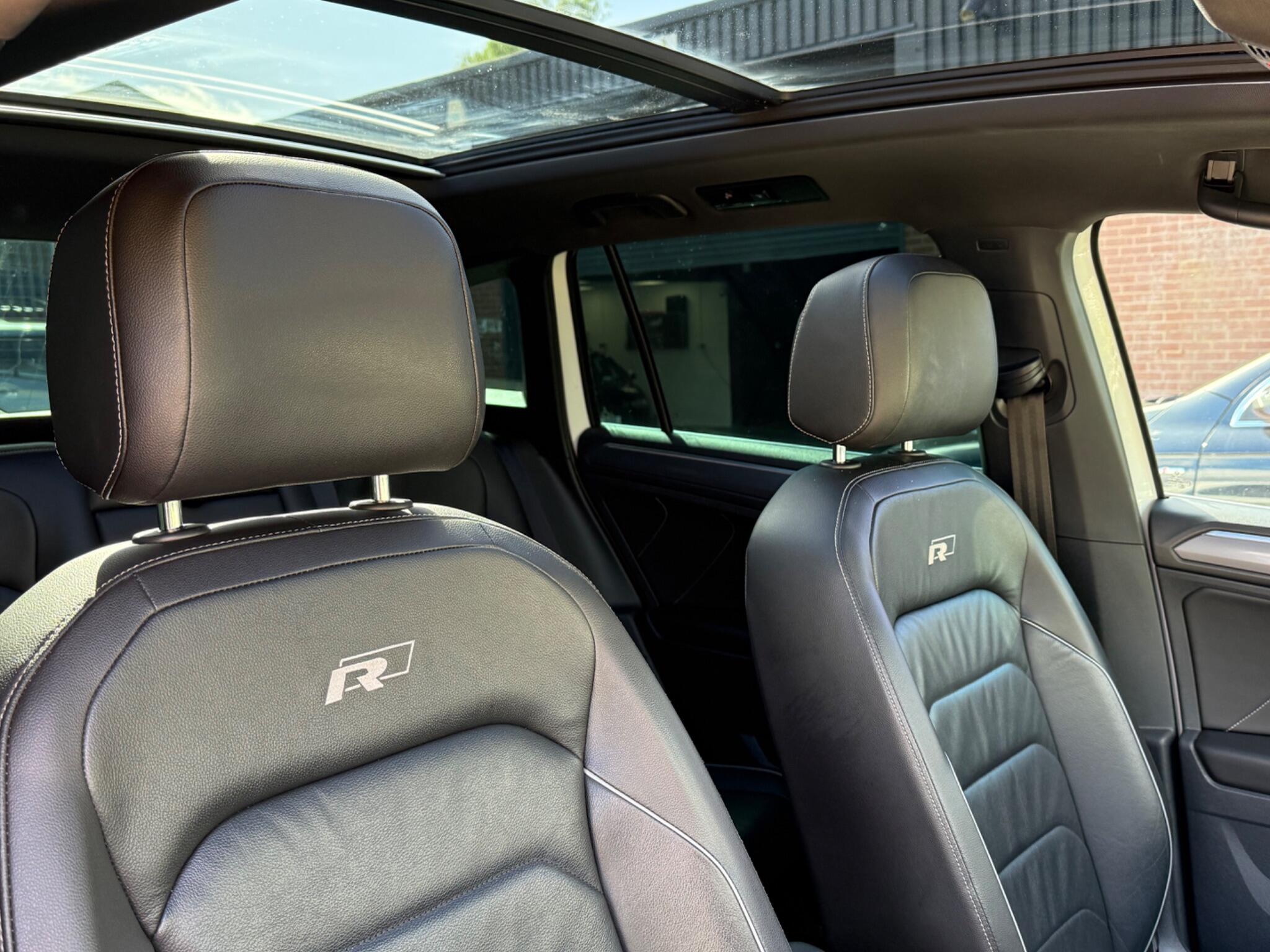 Volkswagen Tiguan view 13