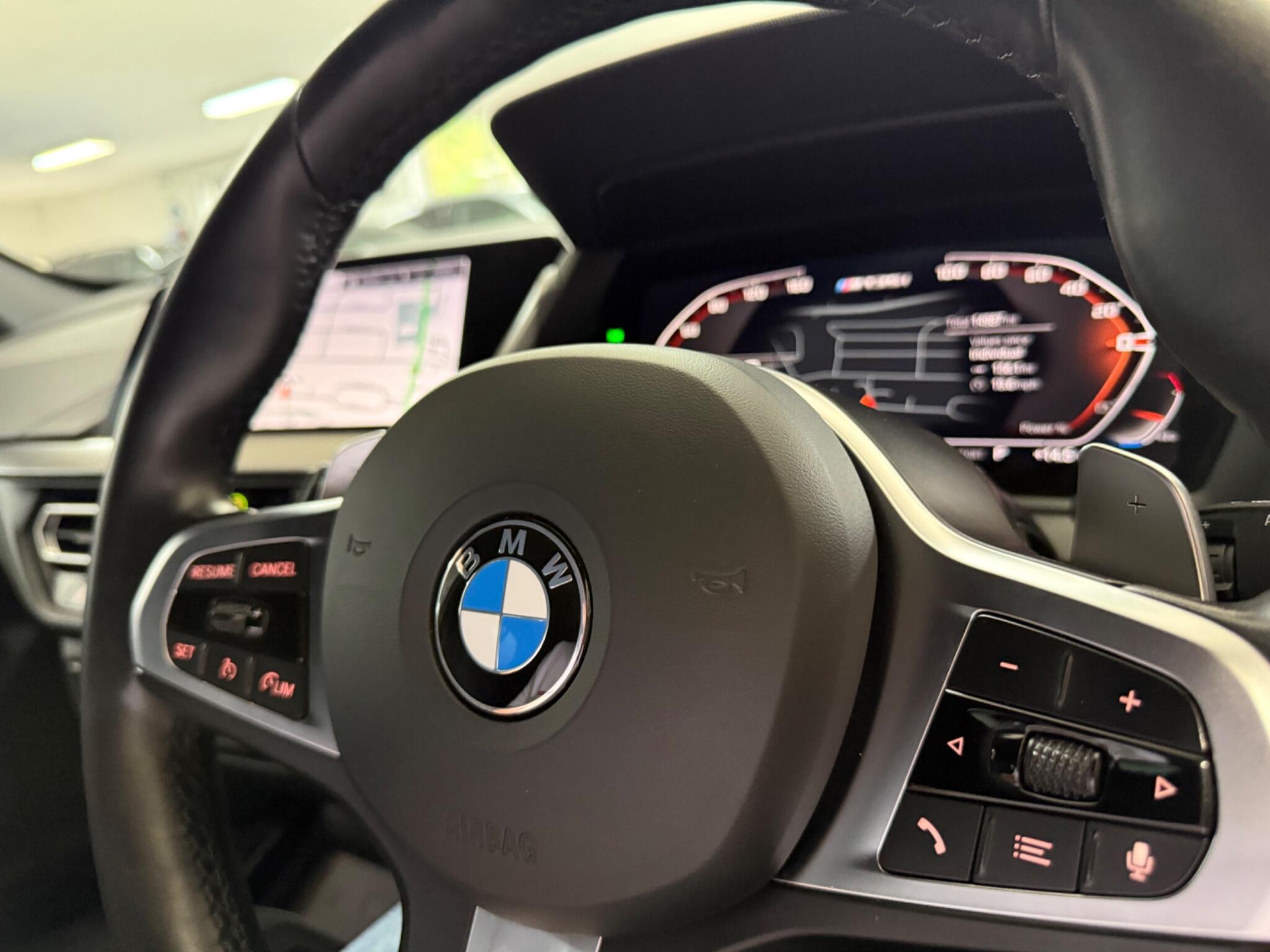 BMW 1 Series view 22