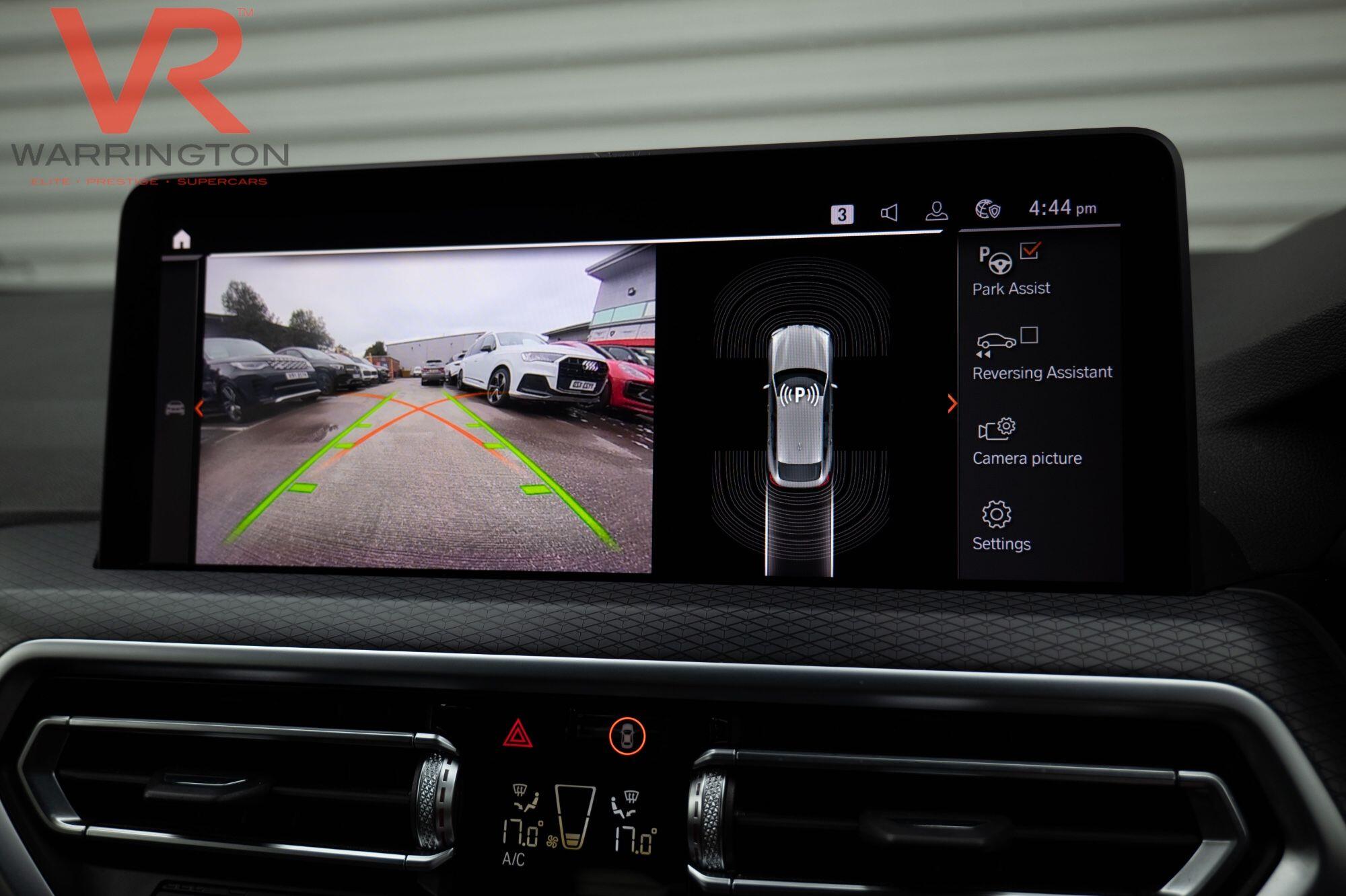 BMW X4 view 27