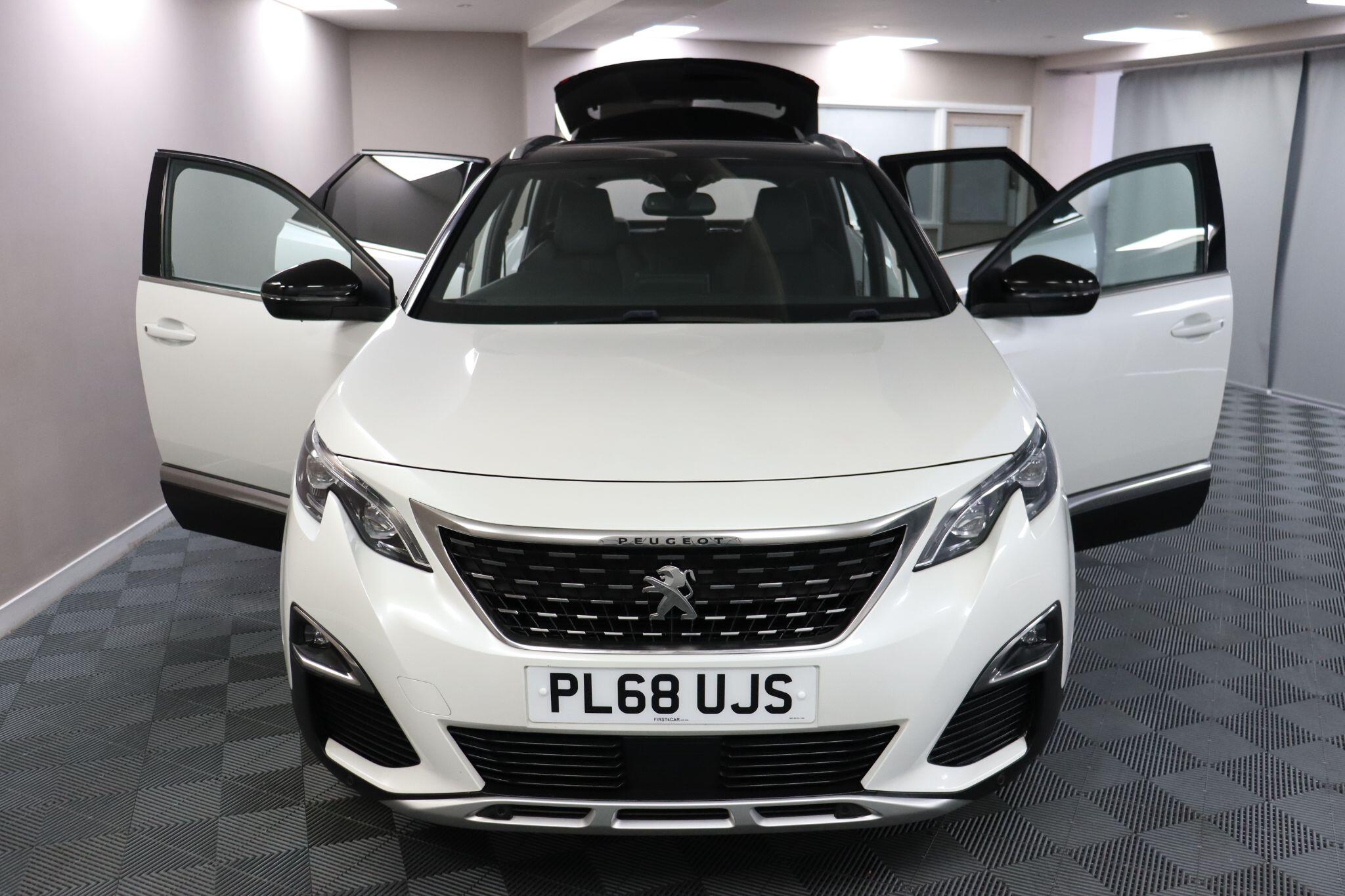 Peugeot 3008 view 7