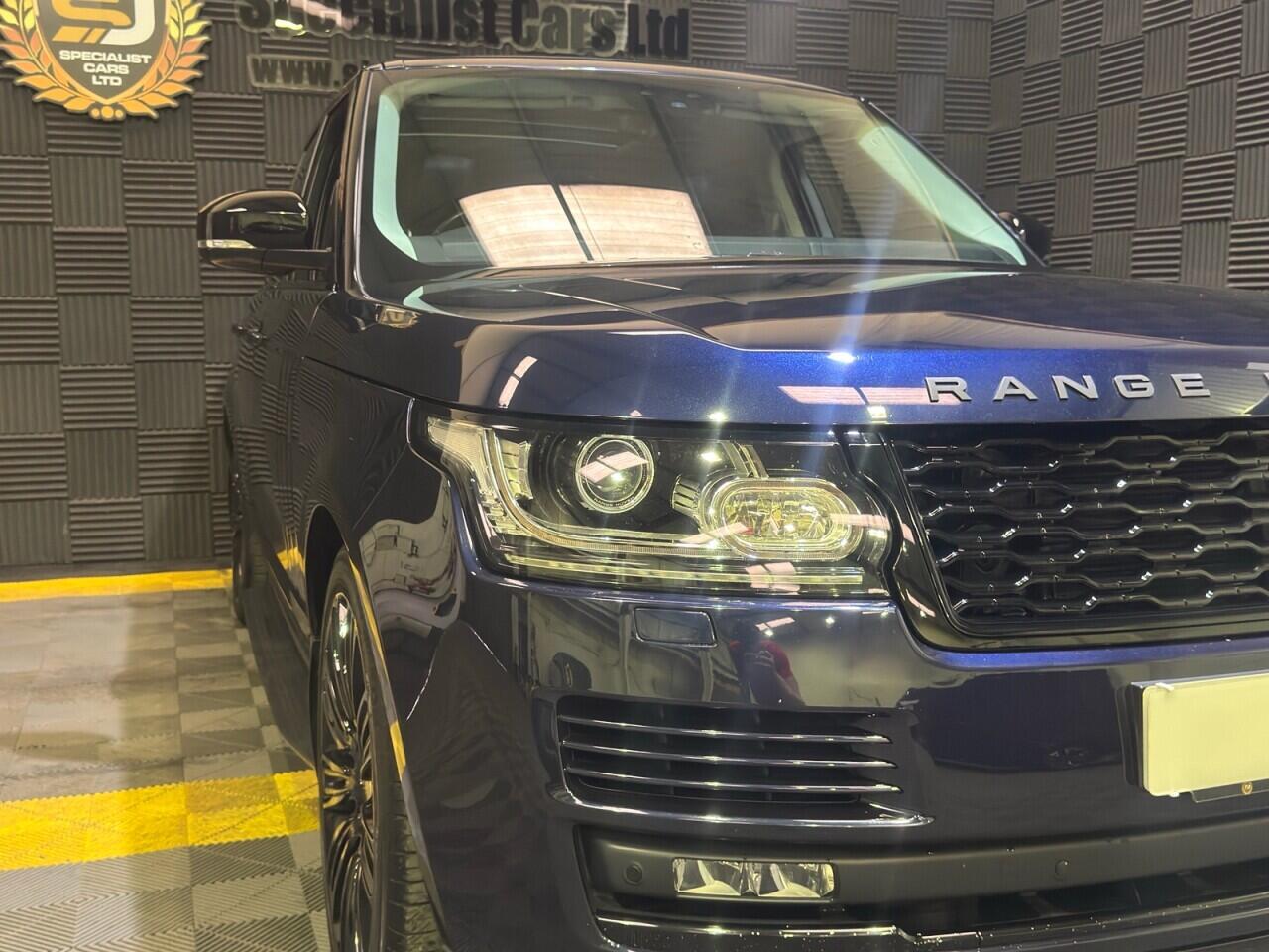 Land Rover Range Rover view 20