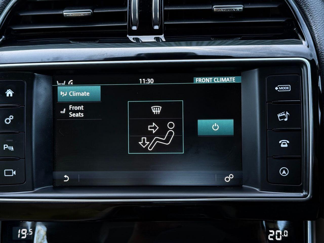 Jaguar Xe view 34