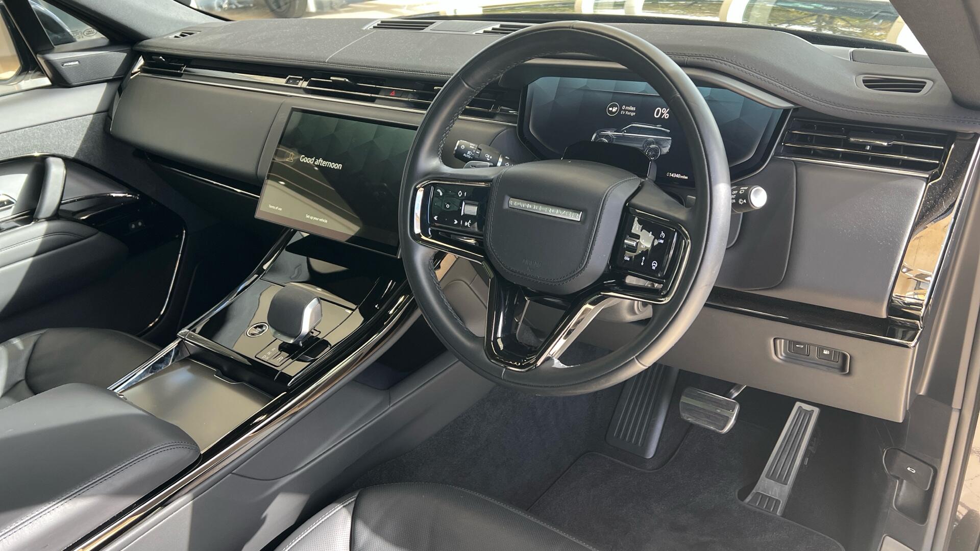 Land Rover Range Rover Sport view 23