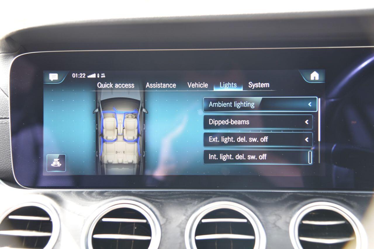 Mercedes-Benz E Class view 47
