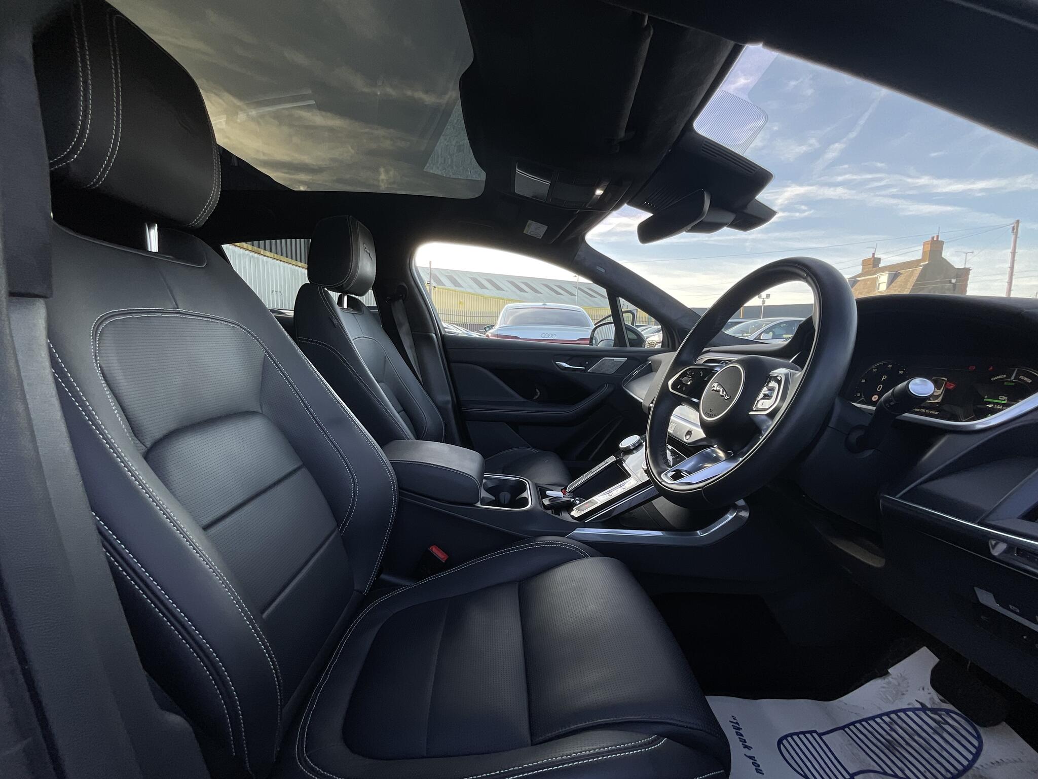 Jaguar I-Pace view 14