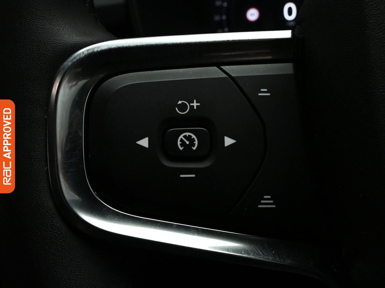 Volvo C40 view 24