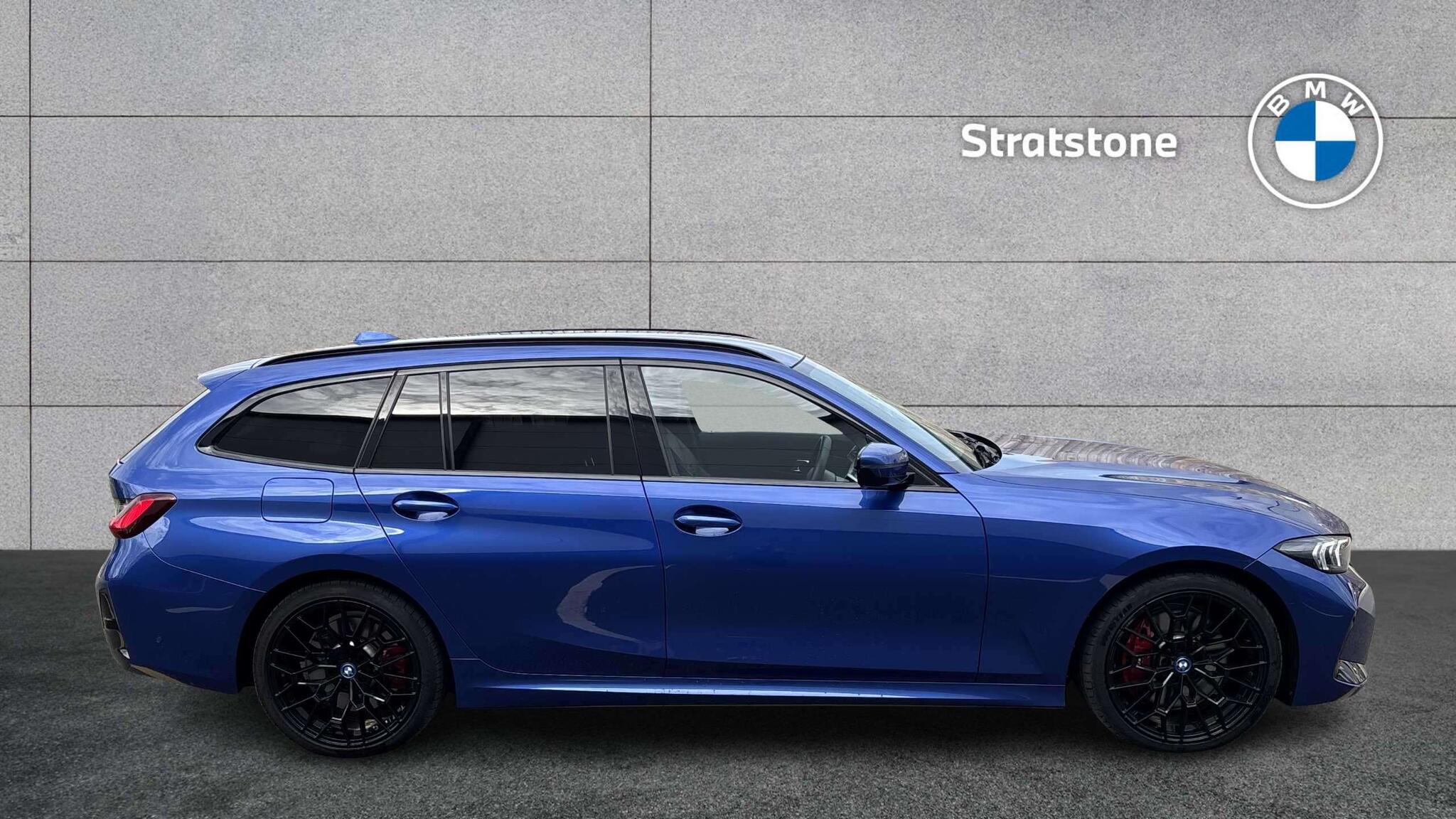 BMW 3 Series view 3