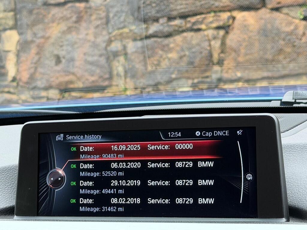 BMW 3 Series view 31