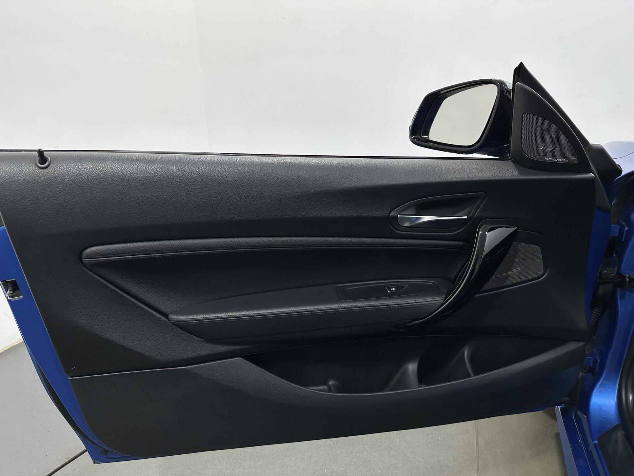 BMW 2 Series view 37