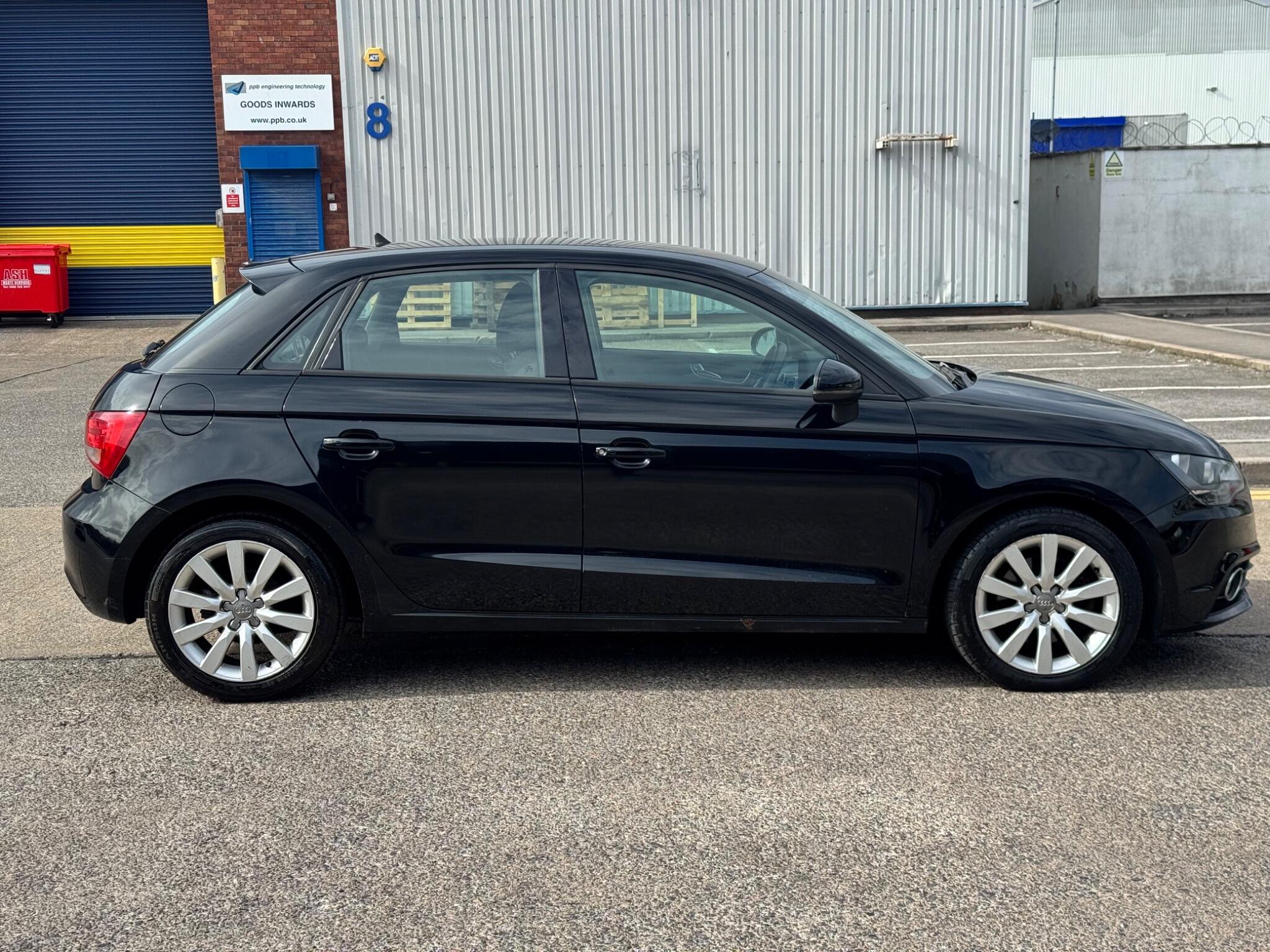 Audi A1 view 17